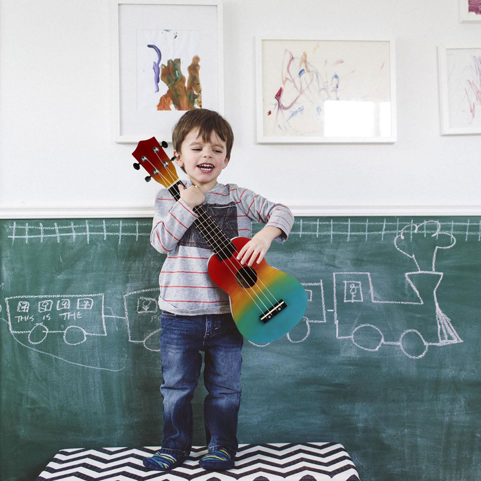 Alipis 21 Zoll Handgezeichnete Ukulele für Anfänger Kinder mit Regenbogen Design Umweltfreundliches Musikinstrument als Geschenk Satz mit Tasche