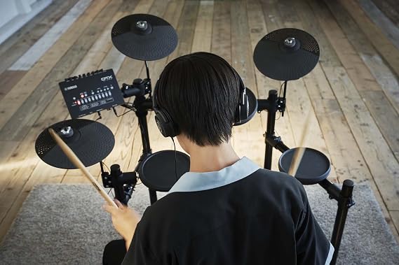 Yamaha DTX402KS Electronic Drum Set with Drum Chair, Realistic and High Quality Drum Sound, Equipped with 10 Practice Functions, Easy Operation with App, Compact, Lightweight, Foldable