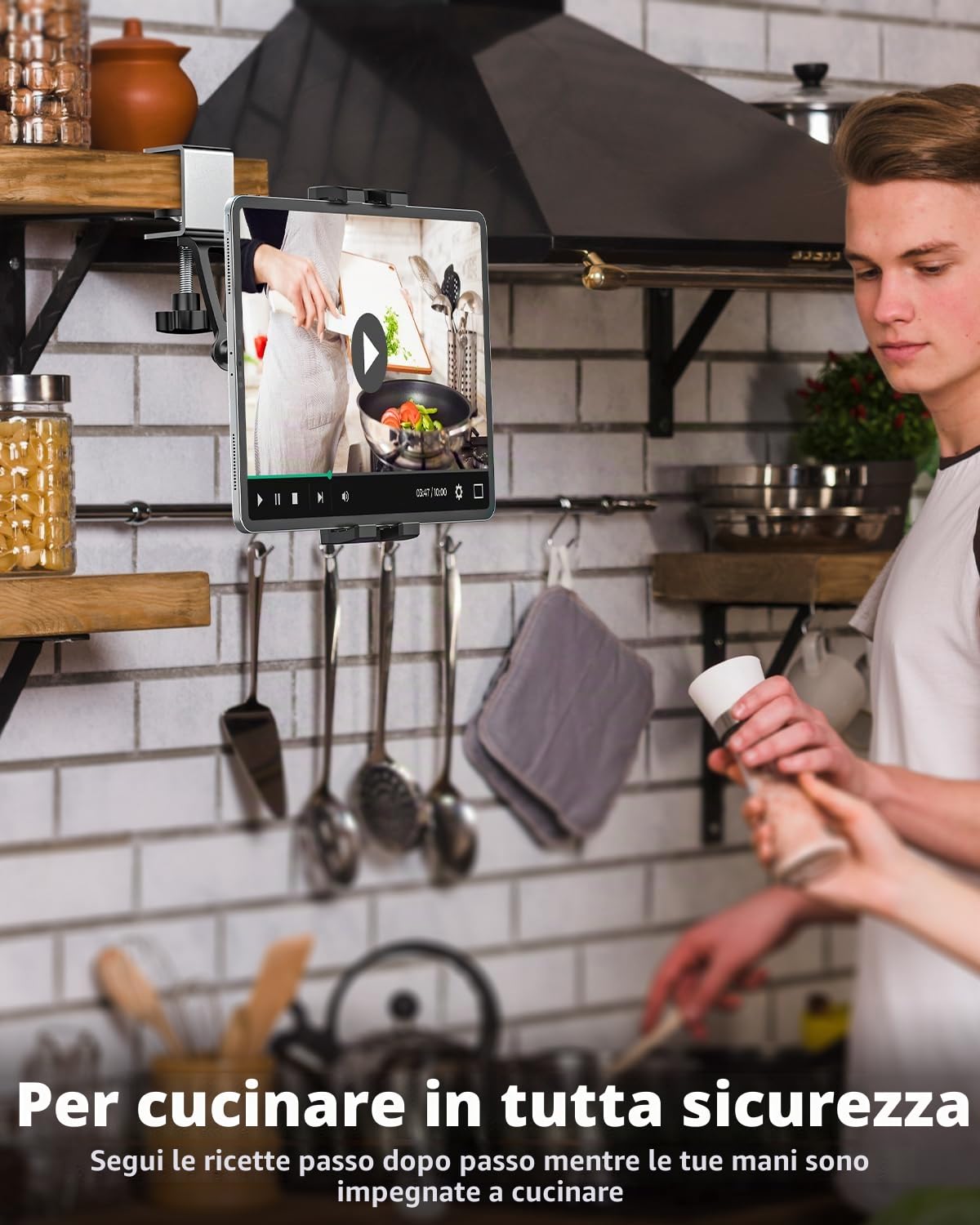 Supporto Tablet Cucina, Porta Tablet Cucina Tavolo Armadio | con Clamp in Metallo, Facile da Installare, per iPad Pro 12.9 10.5 9.7 Air Mini, iPhone e 4-13" Tablets & Telefonos