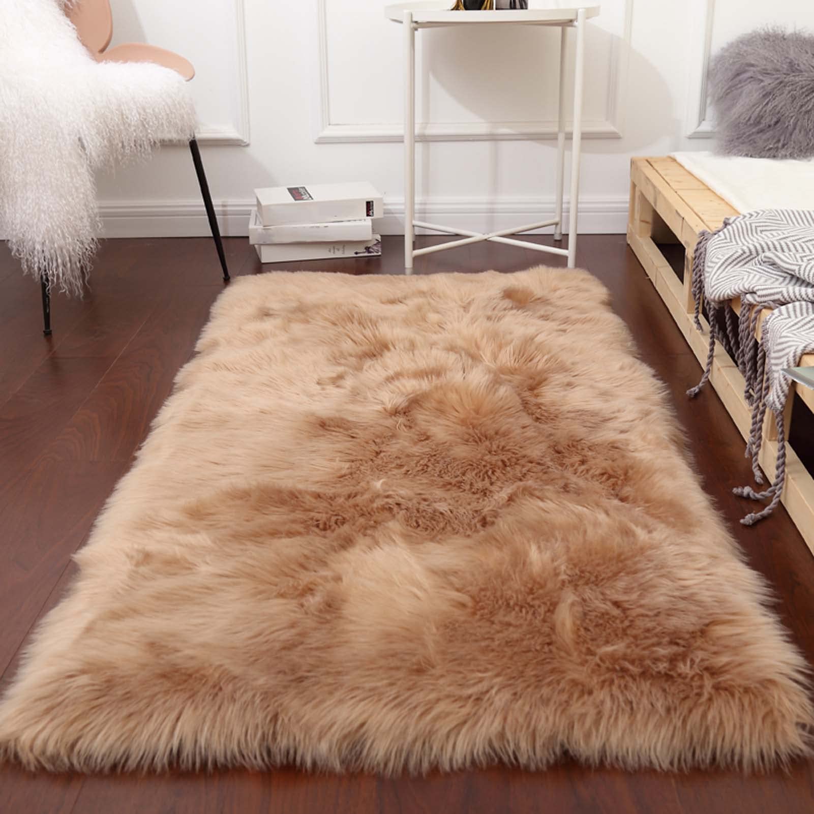 Tapis épais et moelleux 80x150 de salon en fausse fourrure