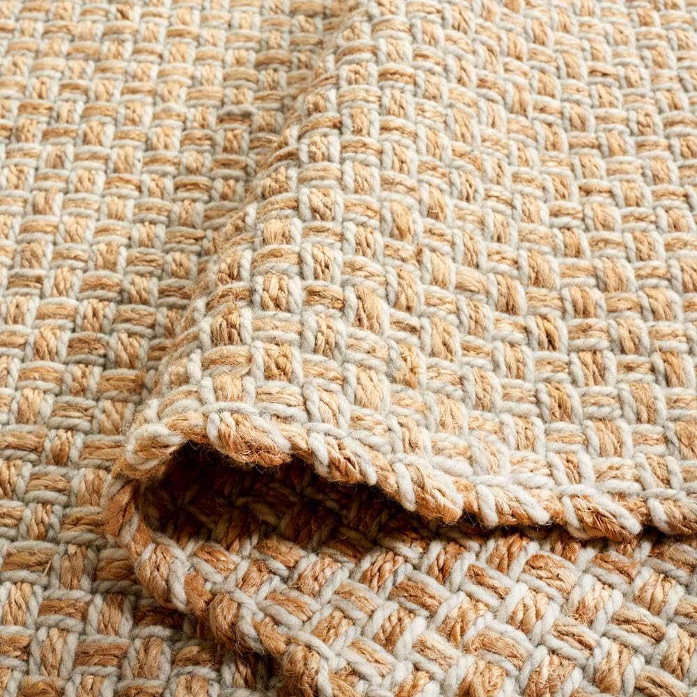SAFAVIEH Area Rug 8x10 - Natural Fiber Collection - Large - Natural & Ivory, Handmade Wool & Jute, Farmhouse Style, Ideal for Living Room, Bedroom, Dining Space (NF818A)