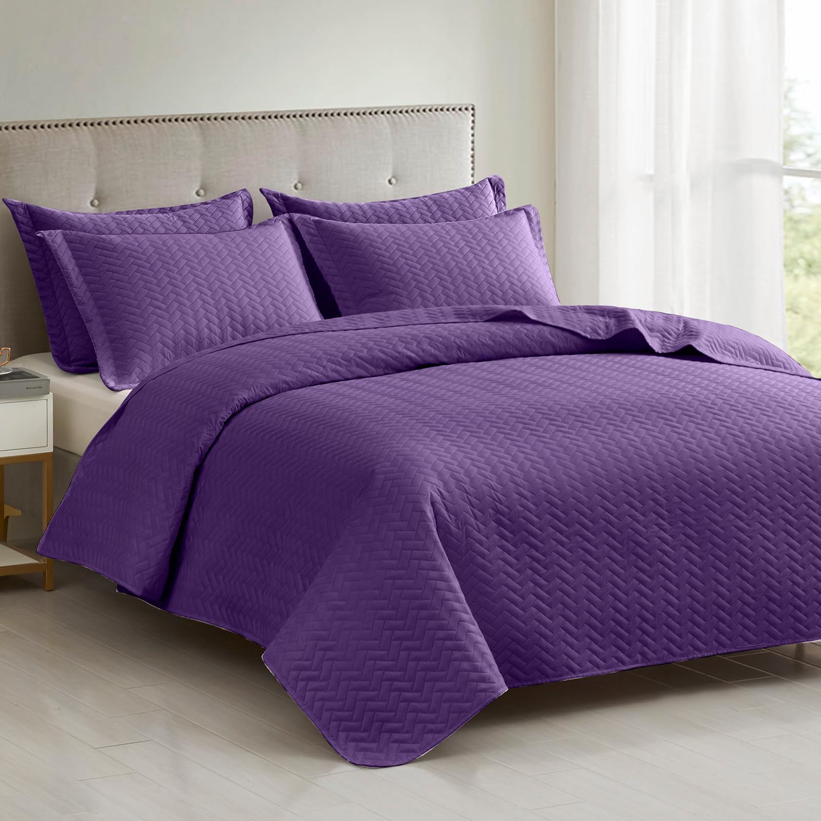 Maple&Stone Quilt Set Oversized King Size, 128"x120" Lightweight Purple Bedspread Ultrasonic Chevron Pattern Light Coverlet for All Season Comforter Bedding Decor - 3 Piece Bed Cover Sets