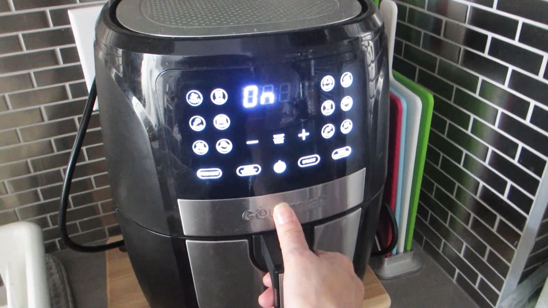 Watch Why this Gourmia Air Fryer ﹙6QT﹚ is so perfect! on Amazon Live