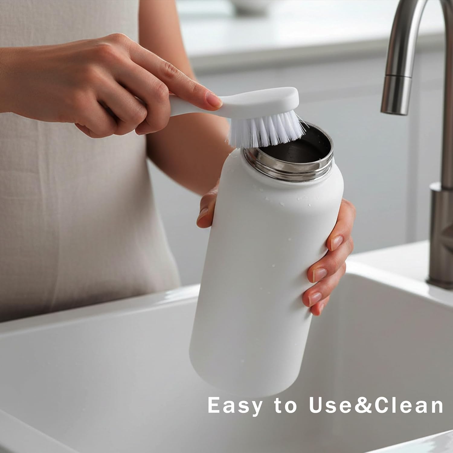 White 32 oz Insulated Water Bottle, Large Metal Stainless Steel Water Flask, Big Sports Travel Mens Water Bottle for Gym,Hiking,1 liters Leakproof Insulated Thermal Bottle with 2 Cream Lids