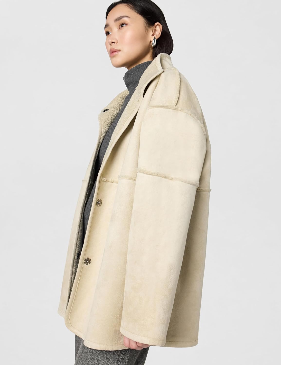 Velvet by Graham & Spencer Women's Albany Lux Sherpa Reversible Jacket, Ecru, Small - Image 4