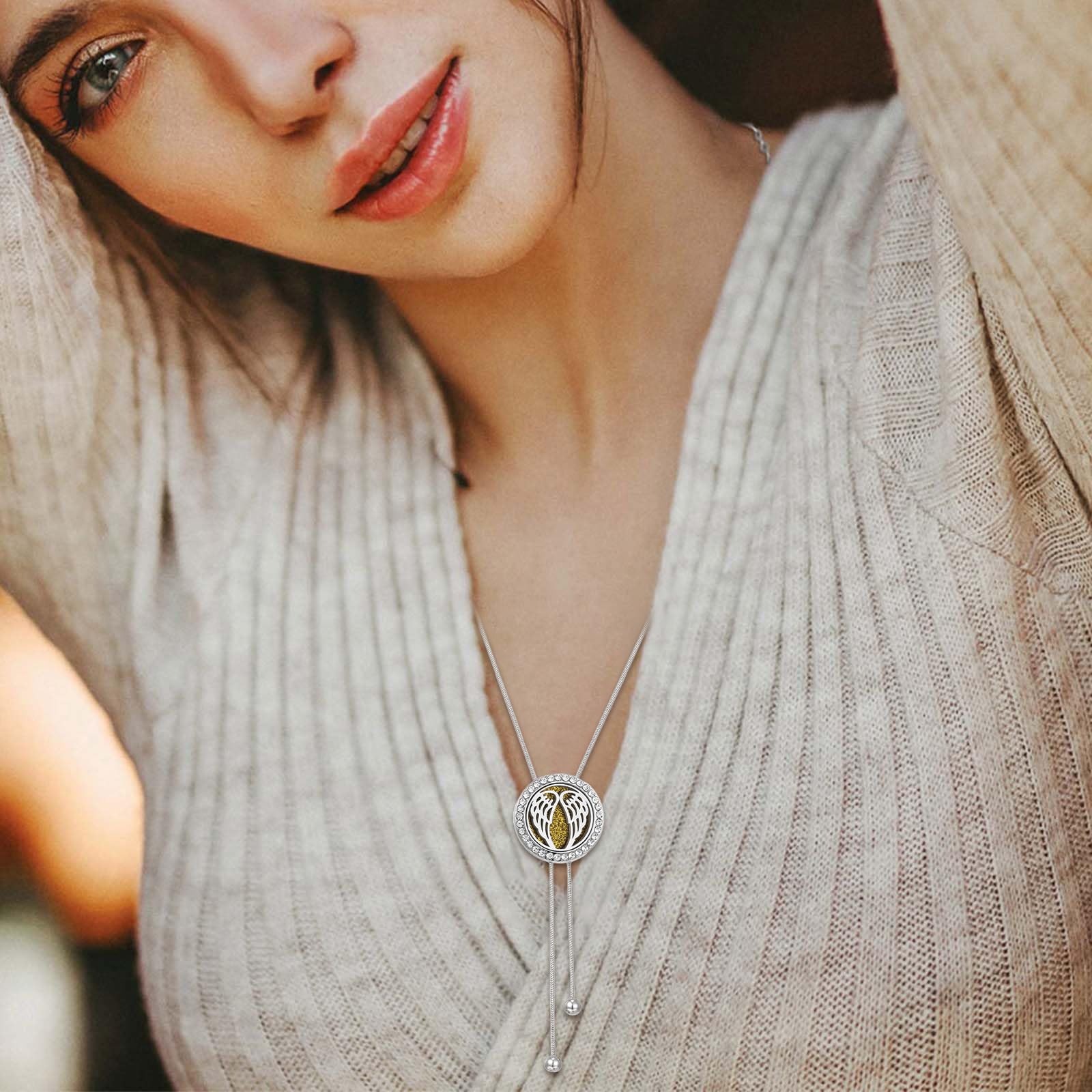 Jenia - Collana con diffusore di oli essenziali per aromaterapia, in acciaio INOX, con ciondolo a forma di lupo, per la festa del papà