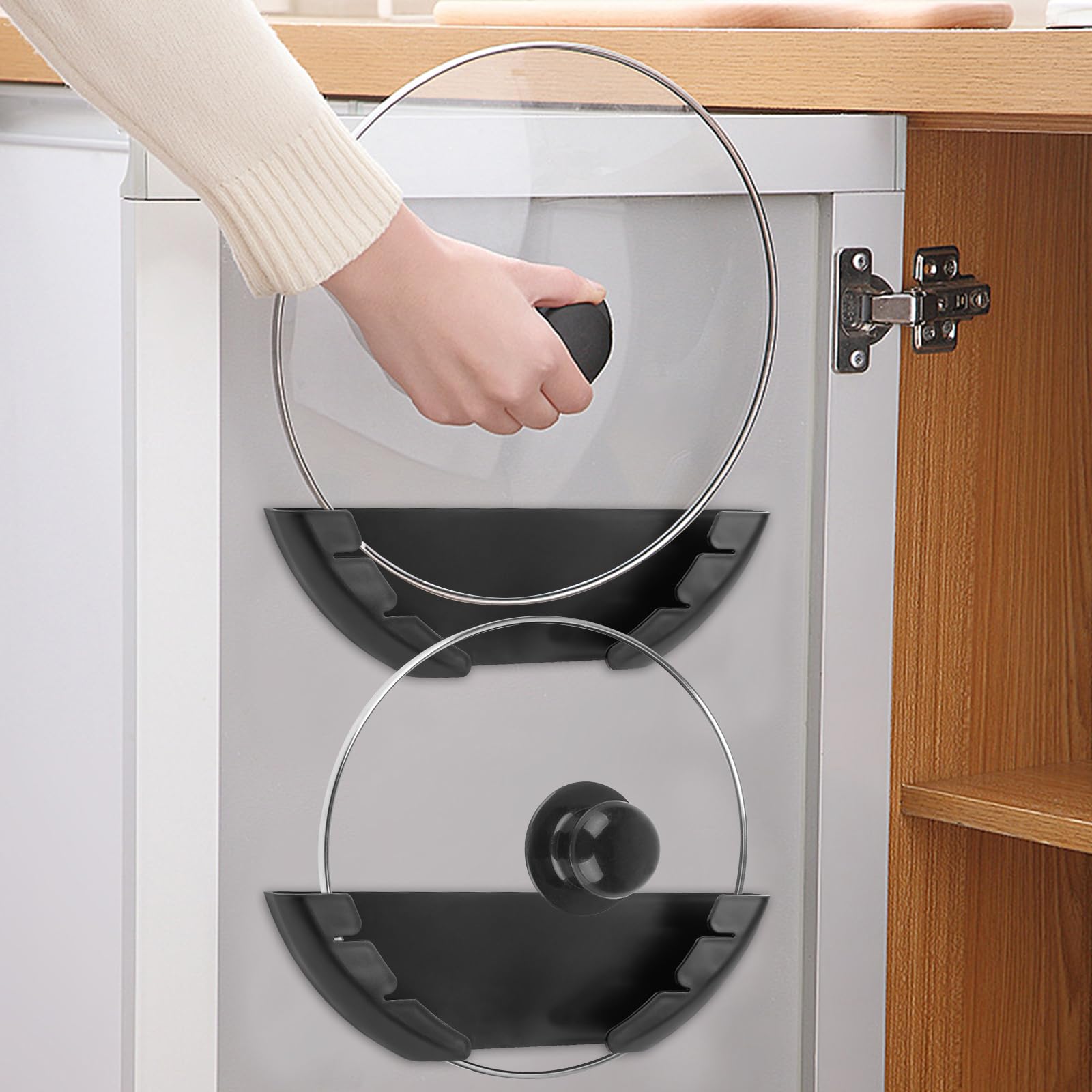 KXVXXV Set di 4 supporti da parete per coperchi grandi da 15 a 32 cm, autoadesivi, per porta dell'armadio, in plastica, per porta e coperchio della cucina