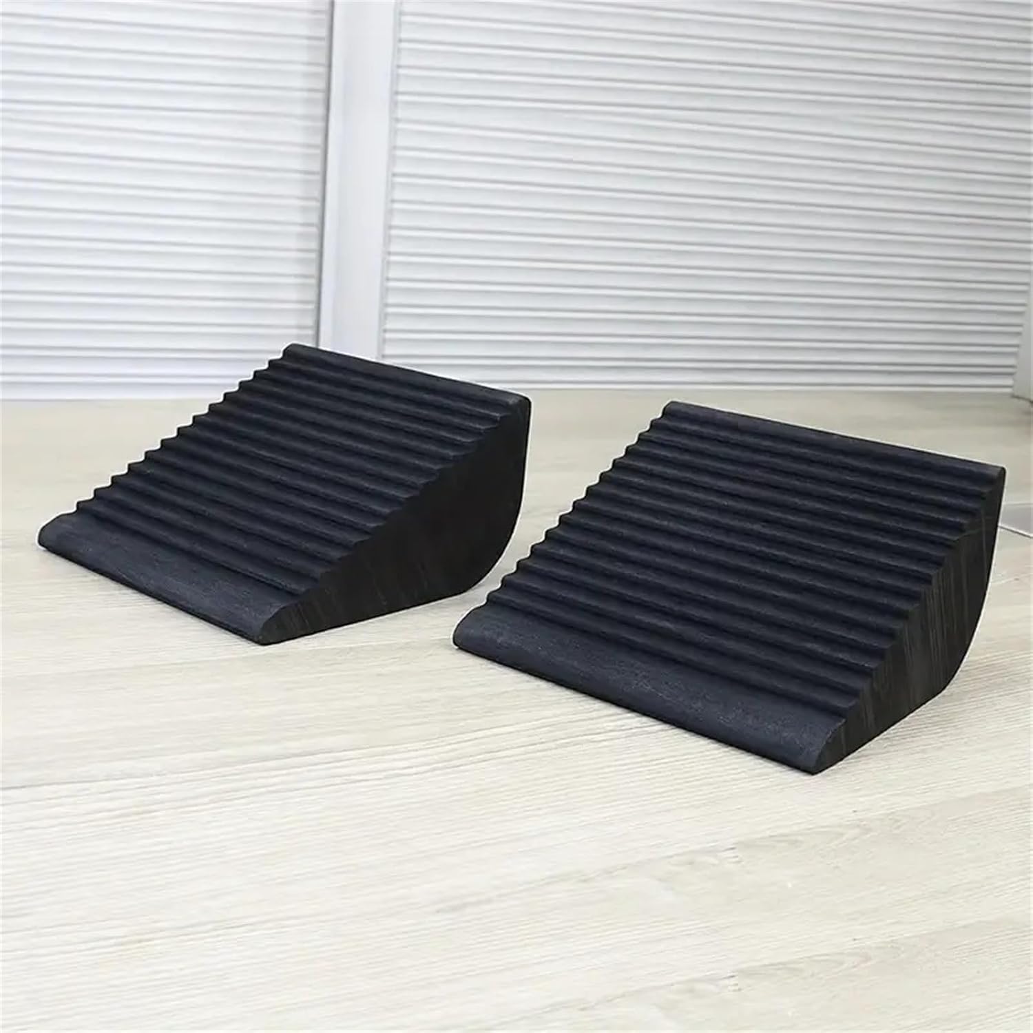 Squats Wedges Block Balances Exercise Weightlifting Calf Stretcher Slants Board Foot for Homes Gym Easy to Use Calf Slants Board Foot Stretch Wedges Block