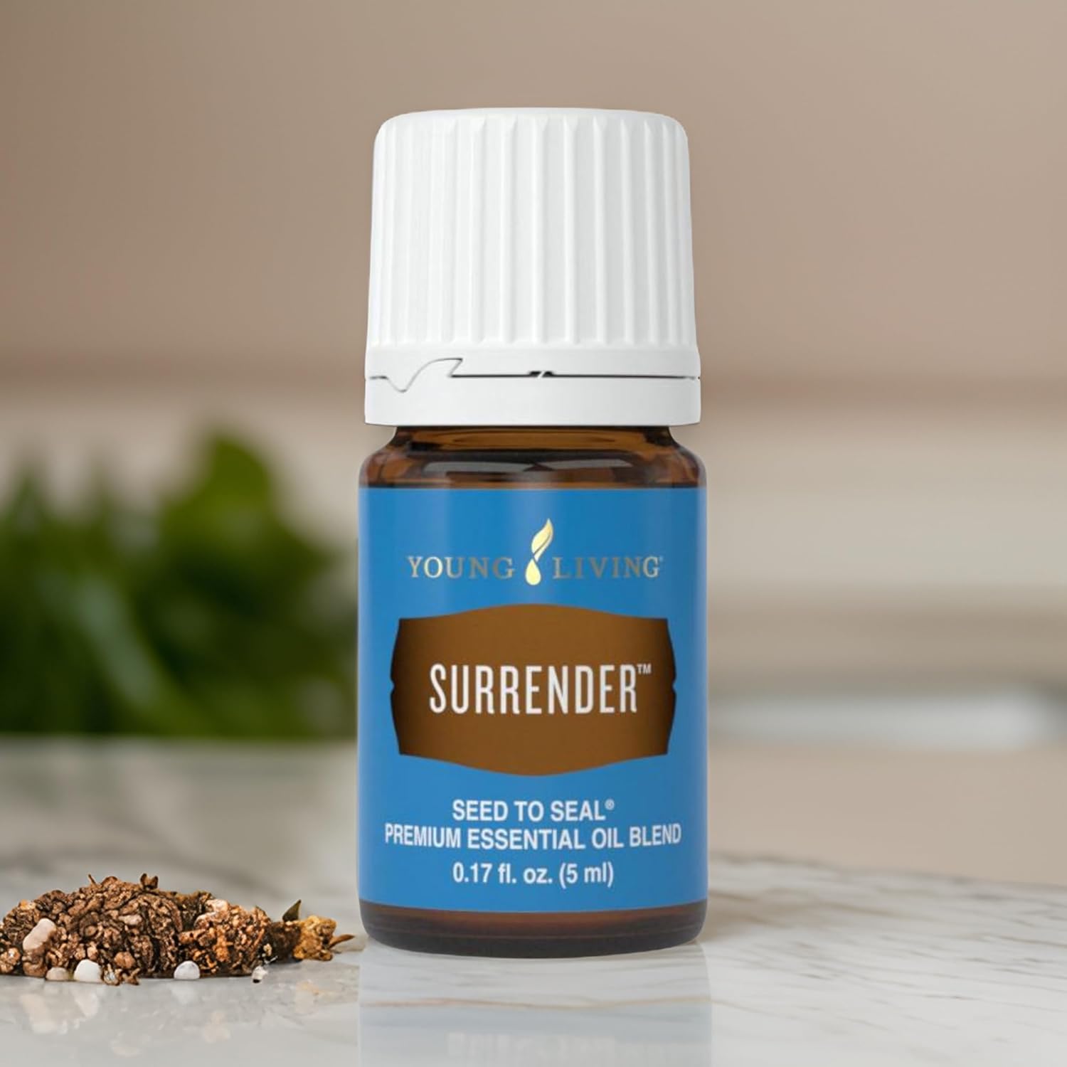 Young Living - Surrender Essential Oil 5 ml | Tranquil & Calming Atmosphere | Bright Floral Aroma to Enhance Mindfulness & Meditation | Aromatherapy Bliss for Relaxation Rituals