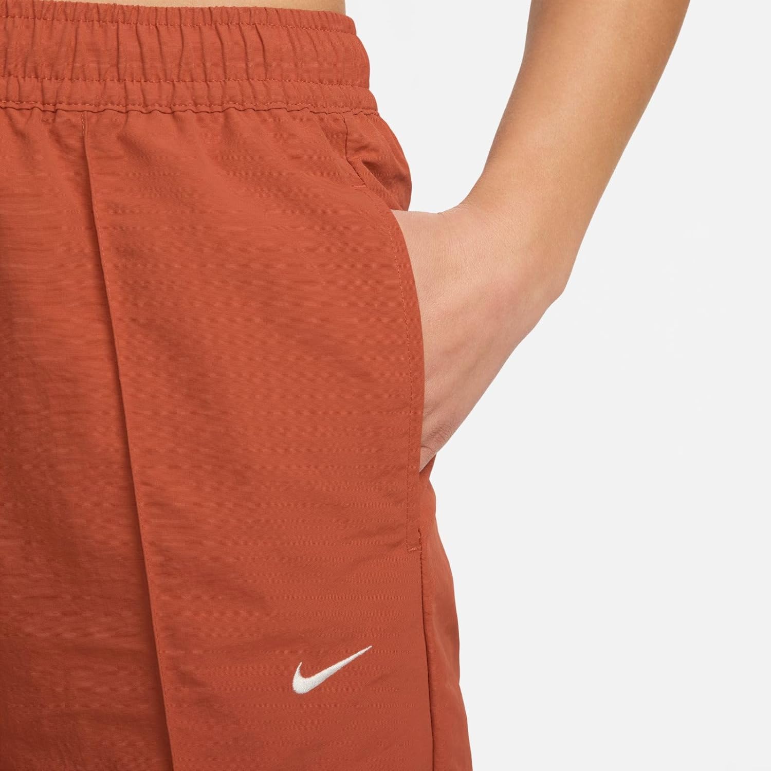 Nike Sportswear Everything Wovens Kadın Orta Bel Açık Paçalı Pantolon (FQ3588-825, Yanık Gün Batımı/Bej)