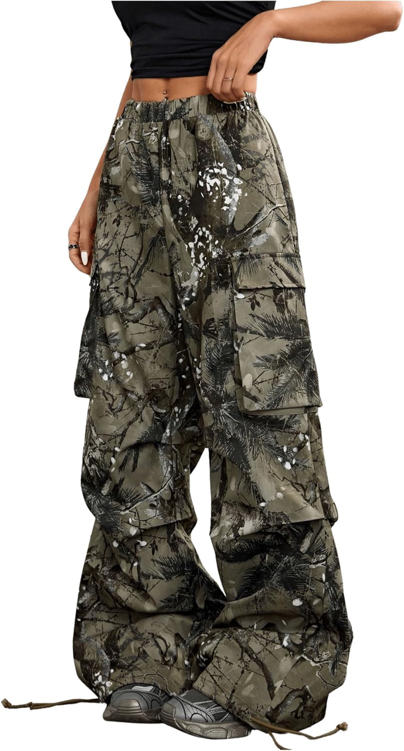 GORGLITTER Women's Camo Cargo Pants Wide Leg Baggy High Elastic Waisted Parachute Pants Y2K Camouflage Trousers Streetwear