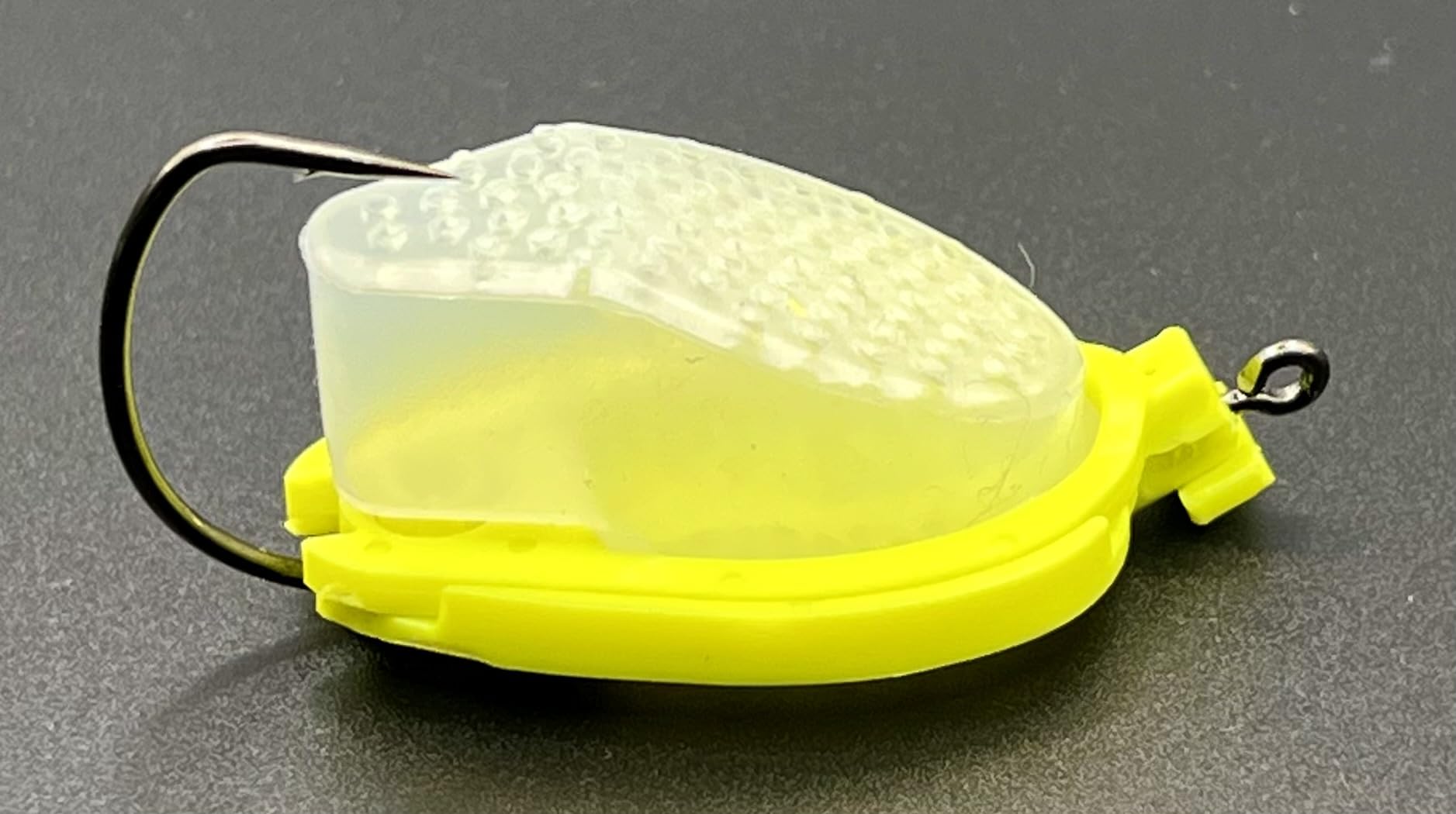 Baitlok™ Bait/Scent Containment Lure - Chartreuse