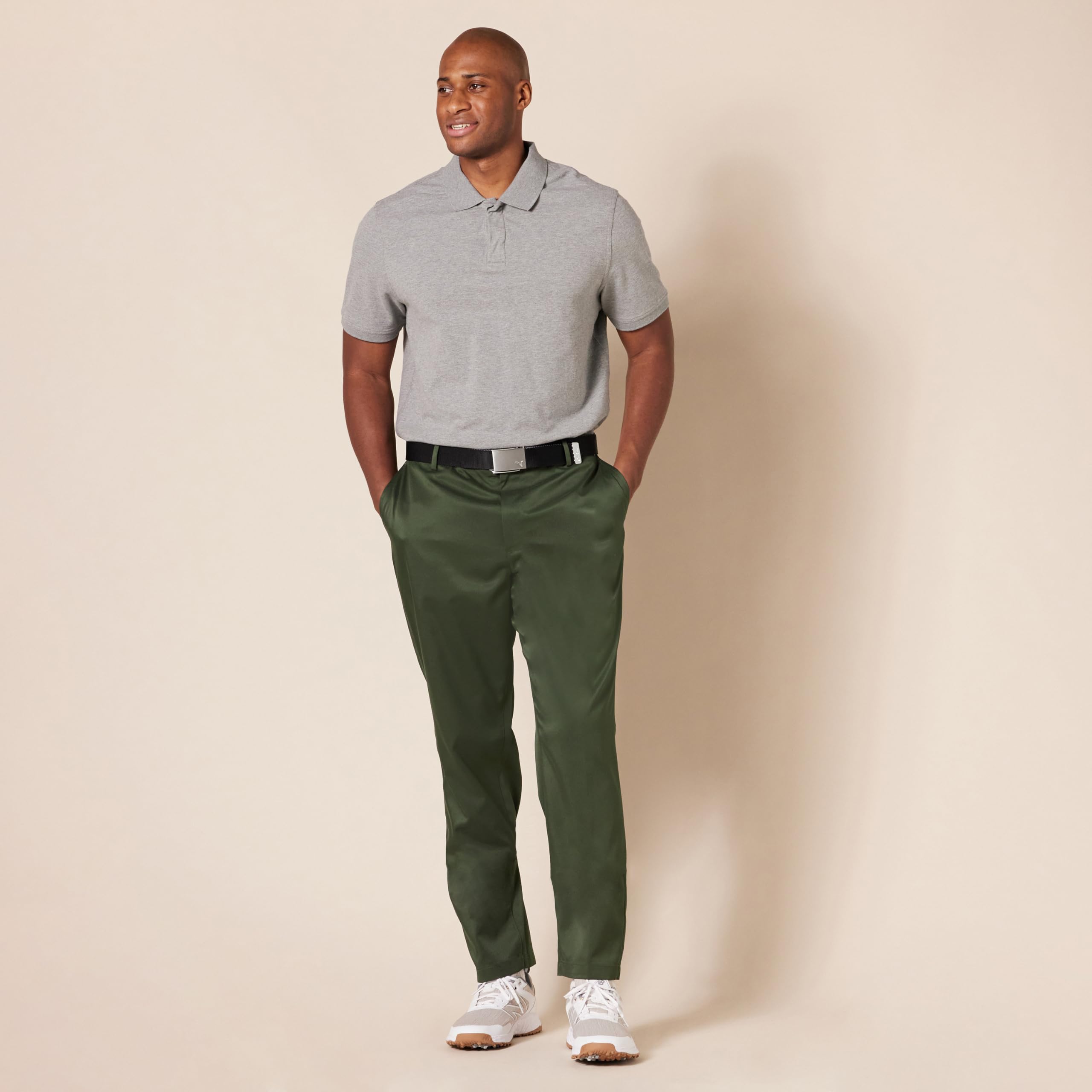 Amazon Essentials Pantalones elásticos de Golf y Corte Deportivo (Disponible en Tallas Grandes y Largos Especiales) Hombre