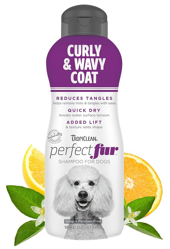 Shampoo para Cães de Pelagem Cacheada e Ondulada TropiClean Perfect Fur Citrus, 480 mL