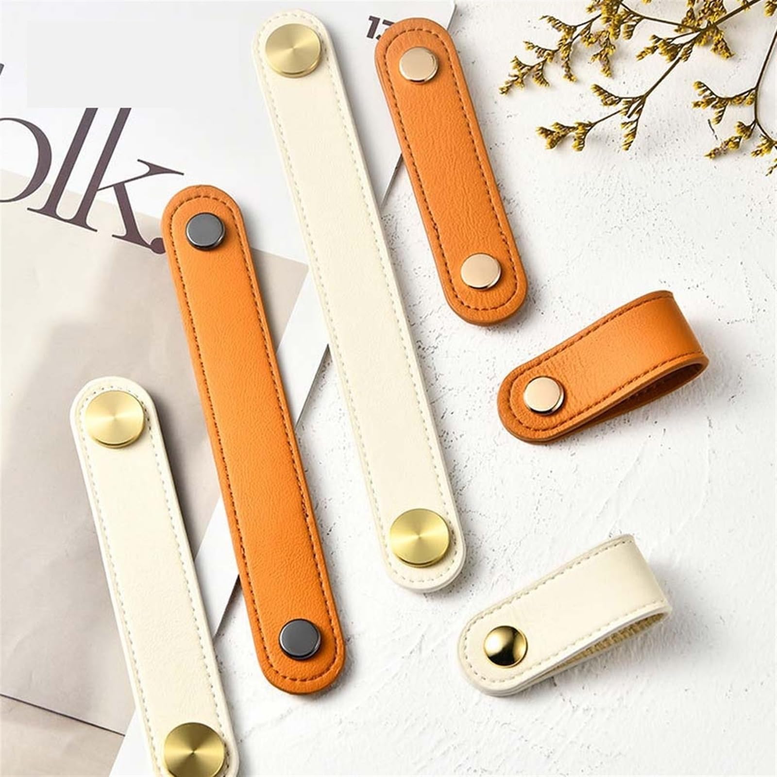 Bouton de meuble en cuir souple pour protéger et sublimer vos tiroirs