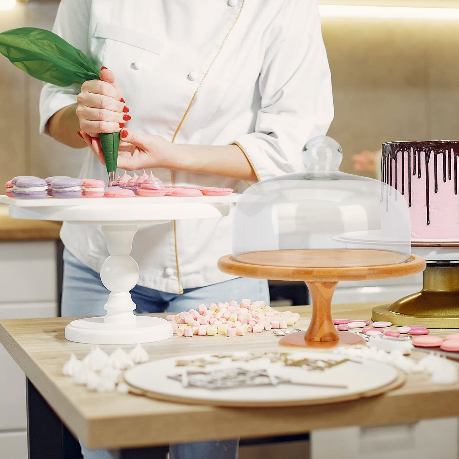 Support de gâteau avec couverture de dôme: 1 set Gâteau de gâteau de gâteau à gâteaux Tour de cupcake Dessert Serveur de plateau de plateau de plateau de plateau avec couvercle for une fête d'annivers