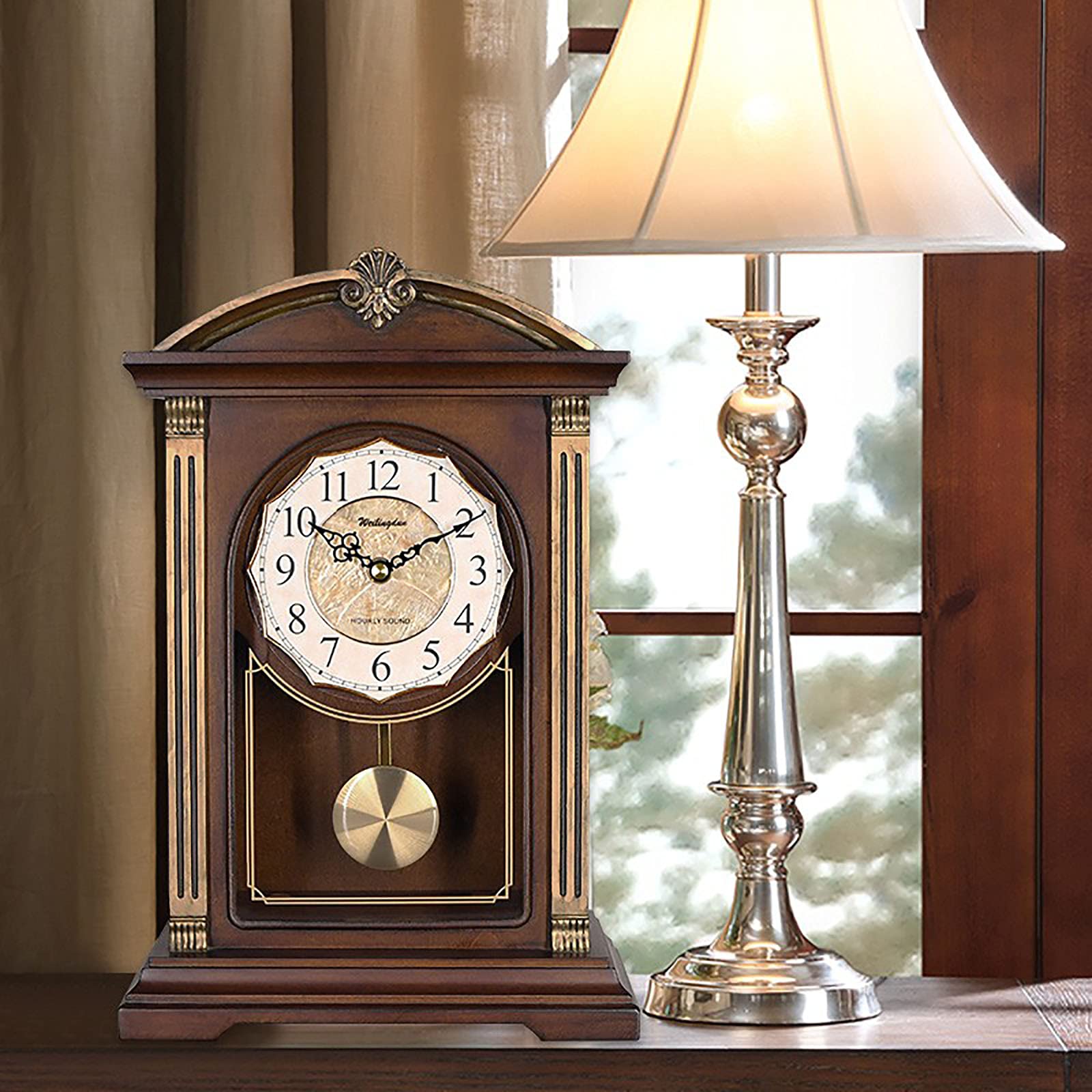 bulova ウエストミンスター　アンティーク　置時計 bulova ウエストミンスターアンティーク置時計