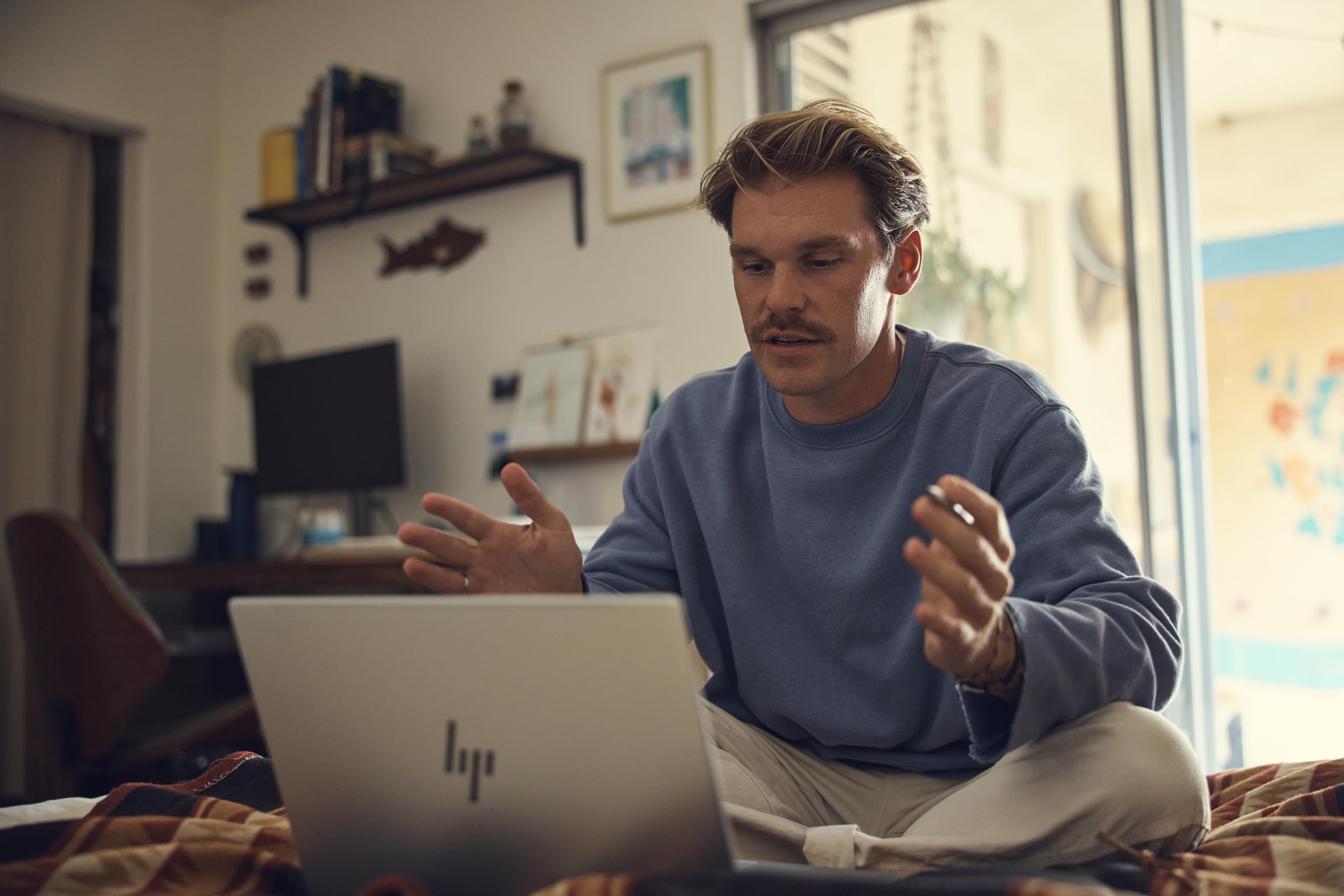 HP Envy x360 15-fe0000sf, Portable Convertible, Intel Core i7 1355U, 16 Go RAM, 512 Go SSD, Nvidia RTX 3050 4 Go, Écran 15.6" FHD OLED, Windows 11, Ordinateur Portable, Clavier AZERTY, Argent
