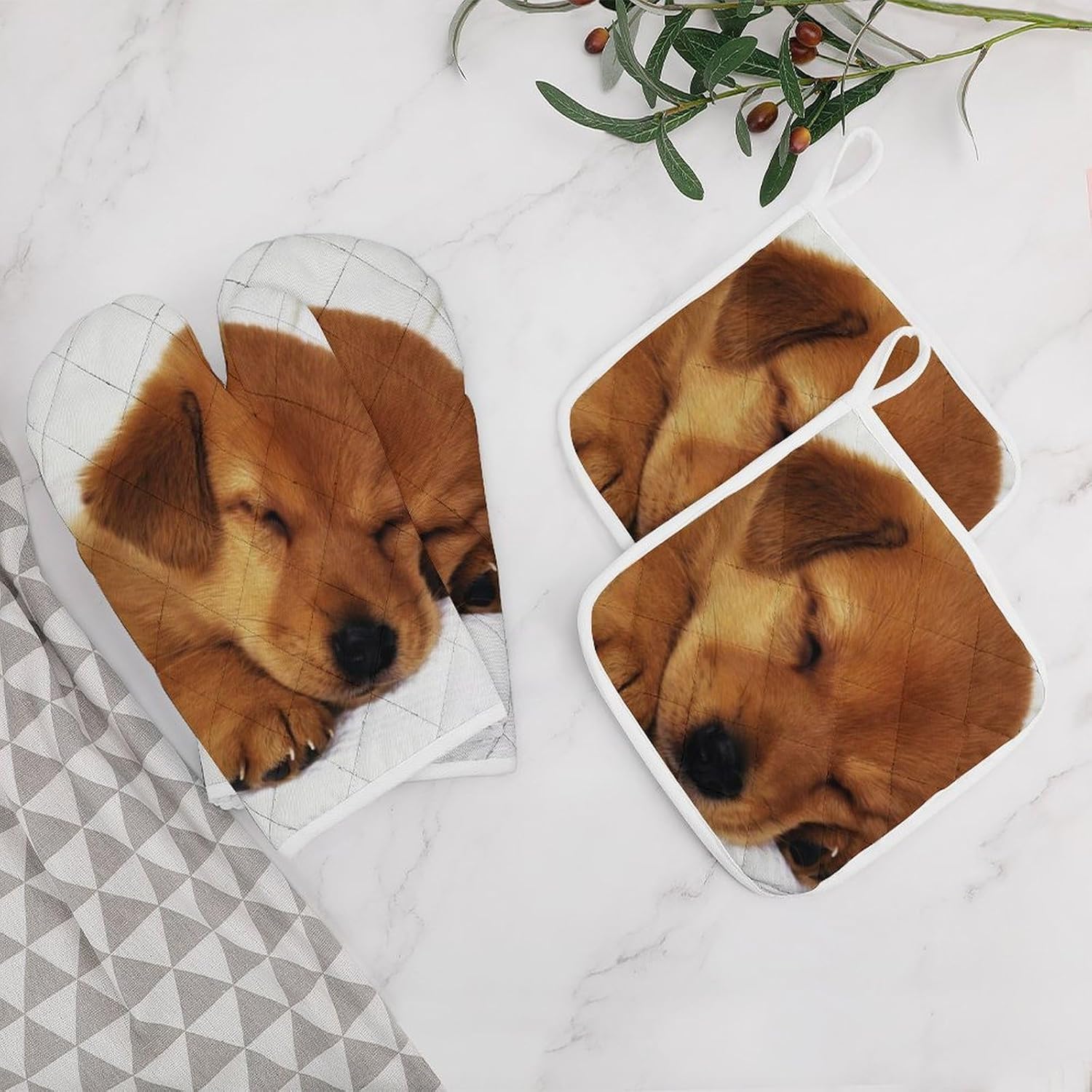 Cute Little Dog Oven Mitts and Pot Holders 4Pcs Set Heat Resistant Cooking Mitts Hot Pads