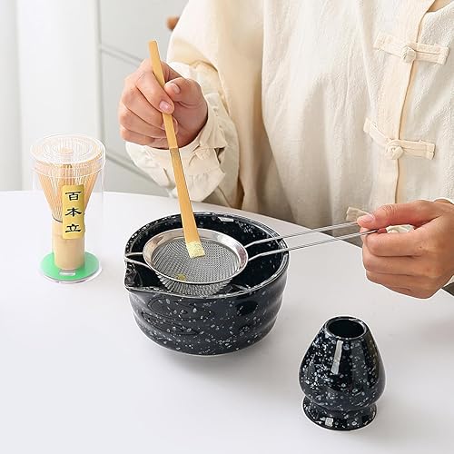 Miniatura 3 de Juego de ceremonia de té matcha japonés, tazón de cerámica con puntos negros, soporte para batidor de bambú, soporte para colador, caja de regalo