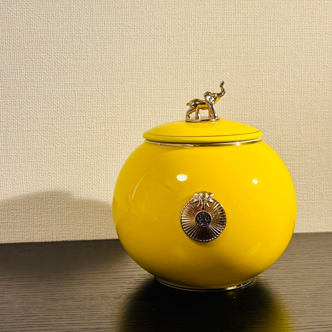 逢絢亭・茶道具 茶碗 京焼 秋草の図 伊坂清香 紙箱入り F5317629