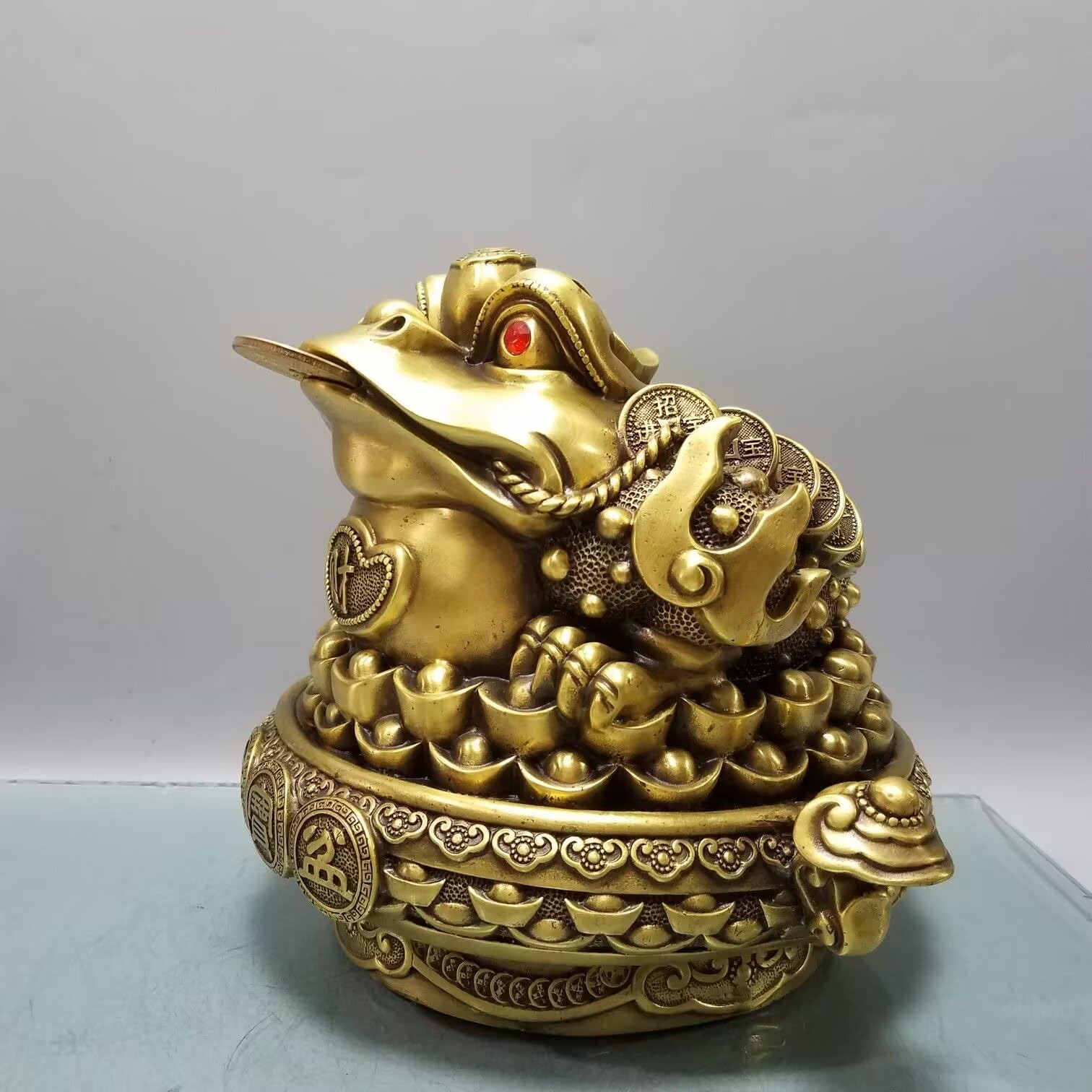 Dytartzx Feng Shui Copper Golden Toad Statue, a Lucky Money Frog That attracts Wealth, Decoration for Shops and Companies, Gift
