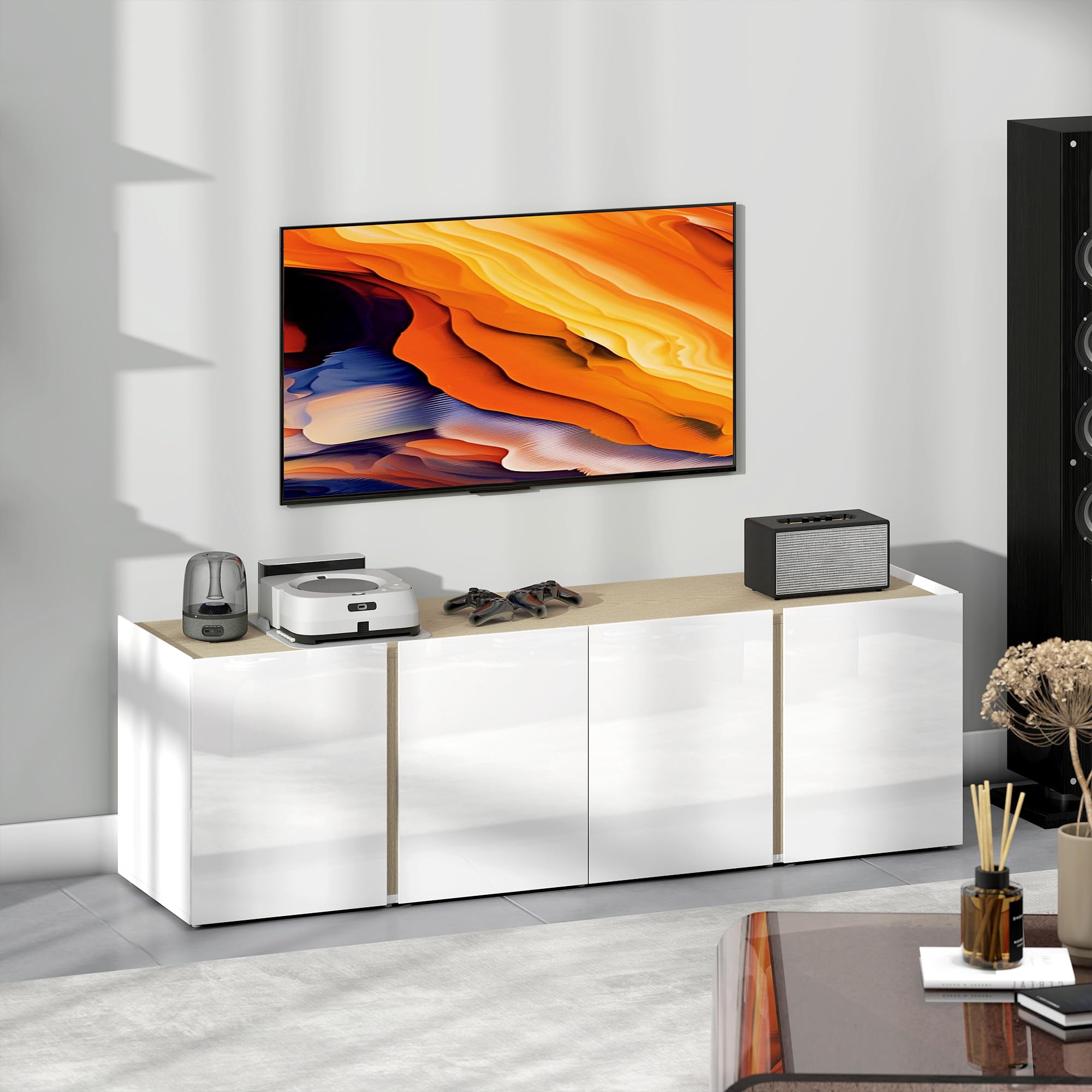 HOMCOM Meuble TV 135 cm pour Téléviseur Jusqu'à 65 Pouces, 4 Portes, Blanc | Meuble Télé, Fermeture Amortie, Étagère Réglable, Passe-Câbles, Banc TV, pour Salon, Chambre à Coucher