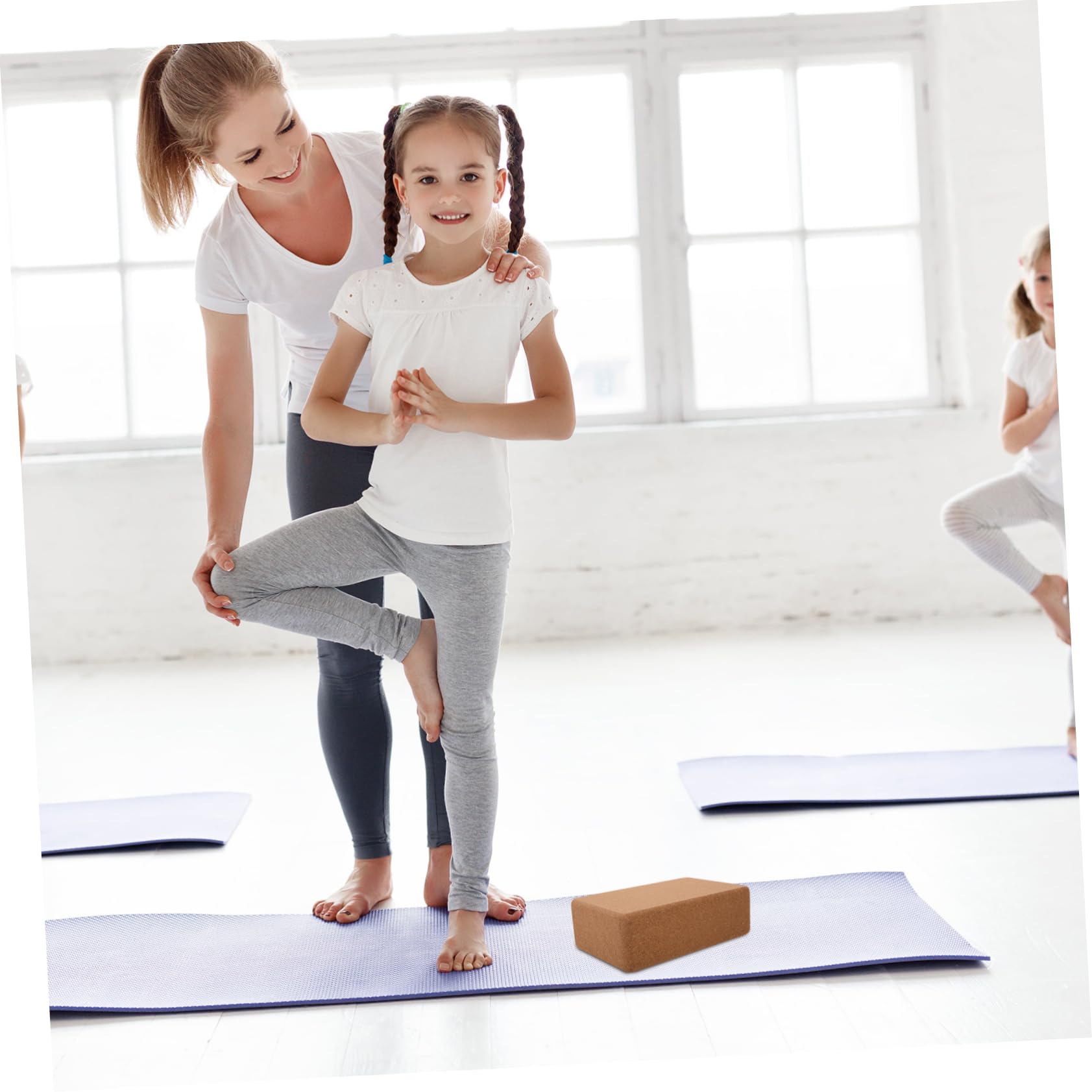 Bloque de Yoga de Corcho Alta Densidad, 1 Pieza, Caqui | Antideslizante, Ligero y Portátil, para Fitness y Niños, Mejora Equilibrio y Flexibilidad