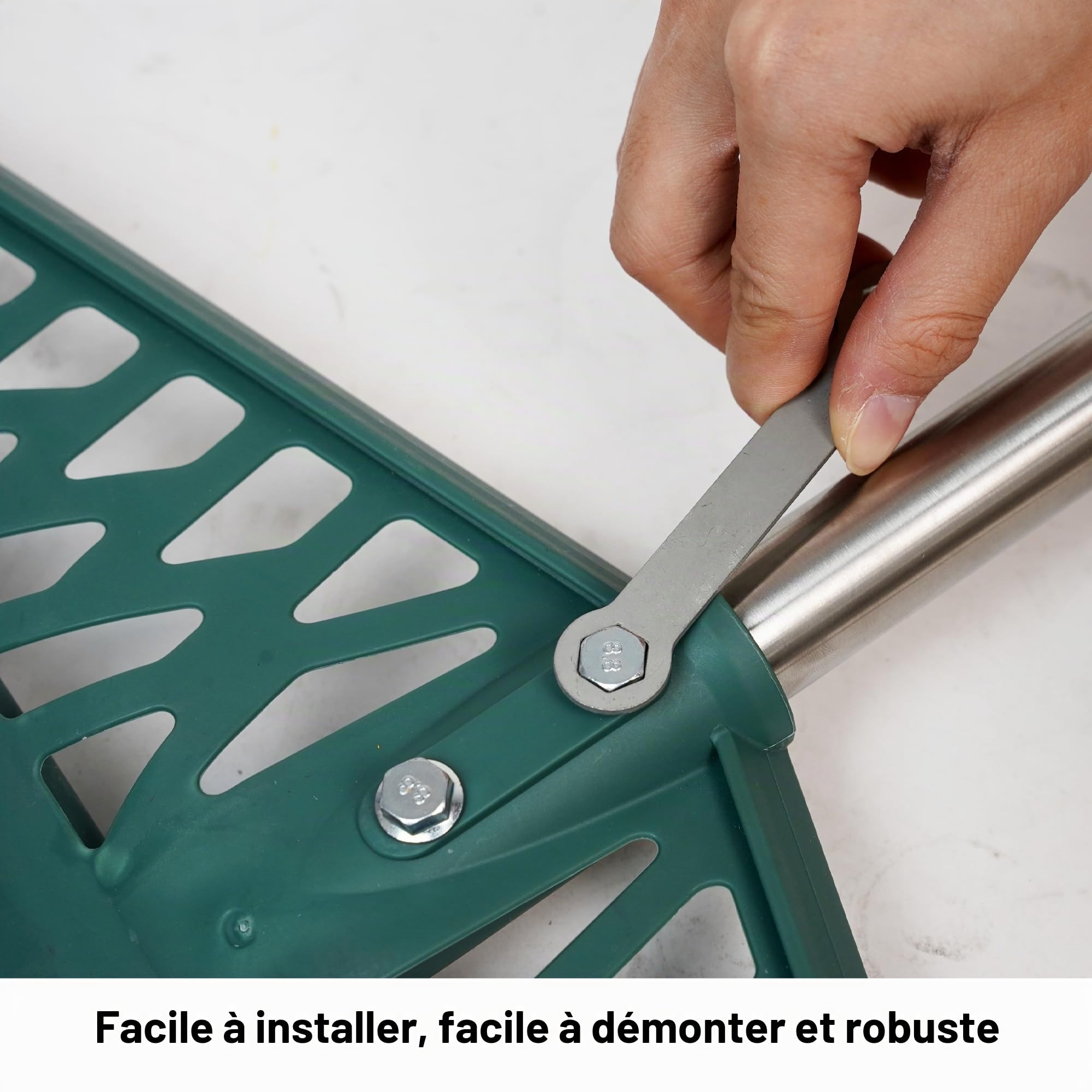 YEELOR Râteau à Gazon Artificiel avec poignée en Acier réglable de 81,3 à 155,3 cm, râteau à Gazon Artificiel Durable, Brosse à Gazon pour Nettoyer Les Poils d'animaux, Les Grandes Feuilles mortes et