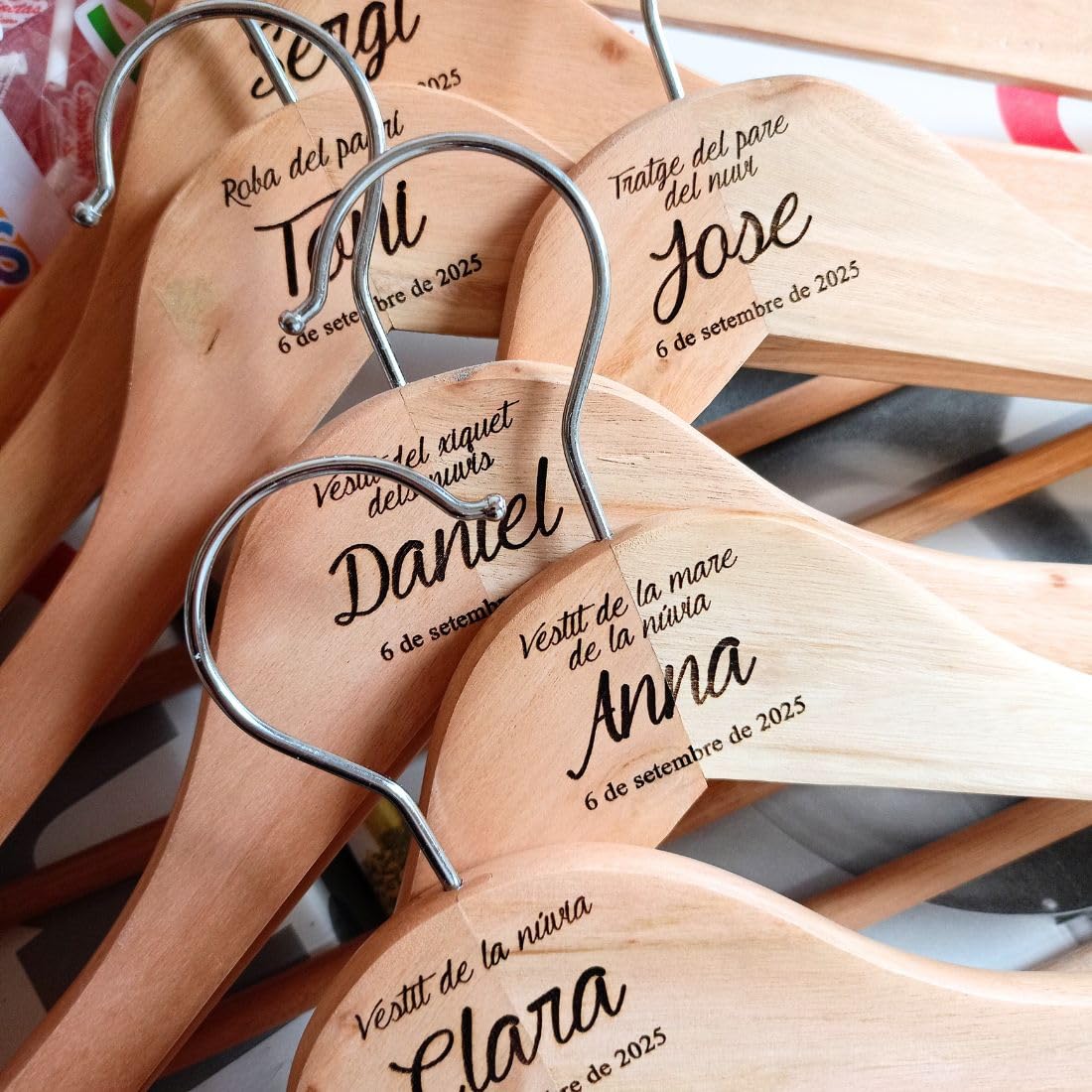 Perchas Personalizadas Boda Amazon Regalos De Boda Para Los Novios