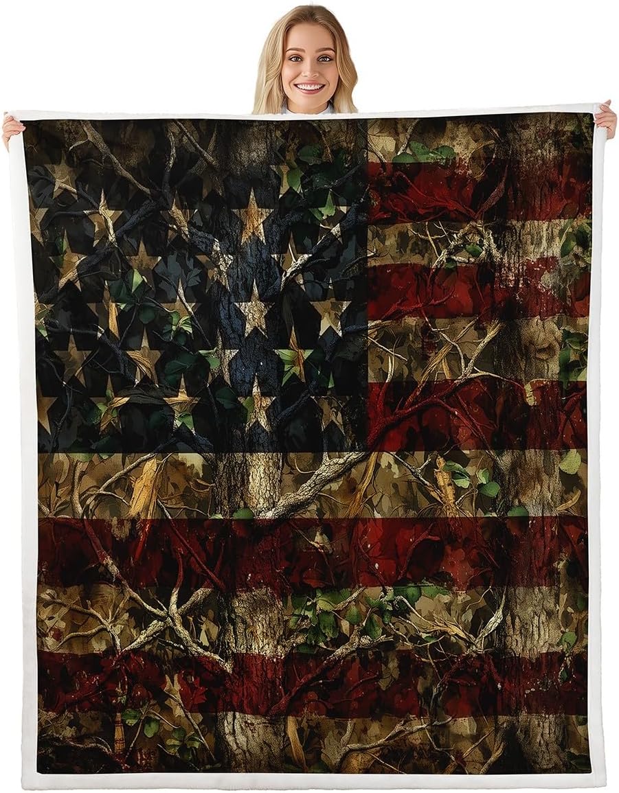 Erosebridal American Flag Throw Blanket Rustic Woodland Camo Sherpa Blanket Twin 60"X80" Tree Camouflage Hunting Fleece Bed Blanket for Boys Teen Men,Farmhouse Cabin Lodge Flannel Blanket
