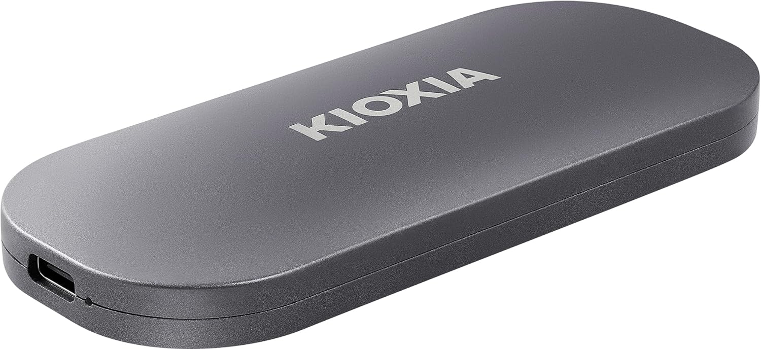 KIOXIA EXCERIA Plus Portable SSD 2TB - External Drive with USB 3.2 Gen2 Interface, Read/Write Speed up to 1050/1000 MB/s, (LXD10S002TG8)
