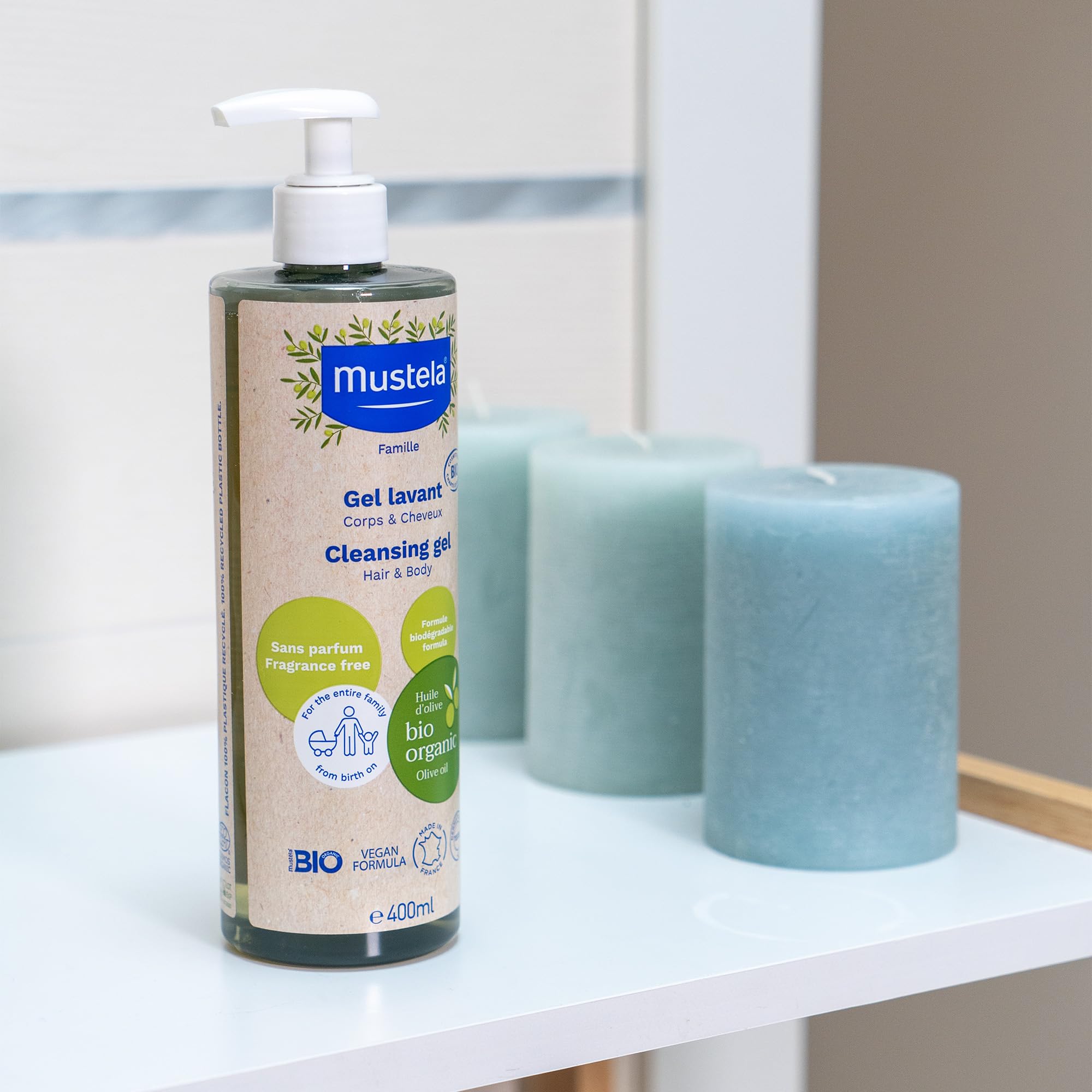 Mustela Gel Detergente Bio Vegano Con Olio di Oliva, Aloe Vera e Glicerina, Corpo e Capelli, Neonati, Tutta la Famiglia - Detersione Delicata Senza Seccare, 99% Ingredienti di Origine Naturale (400ml)