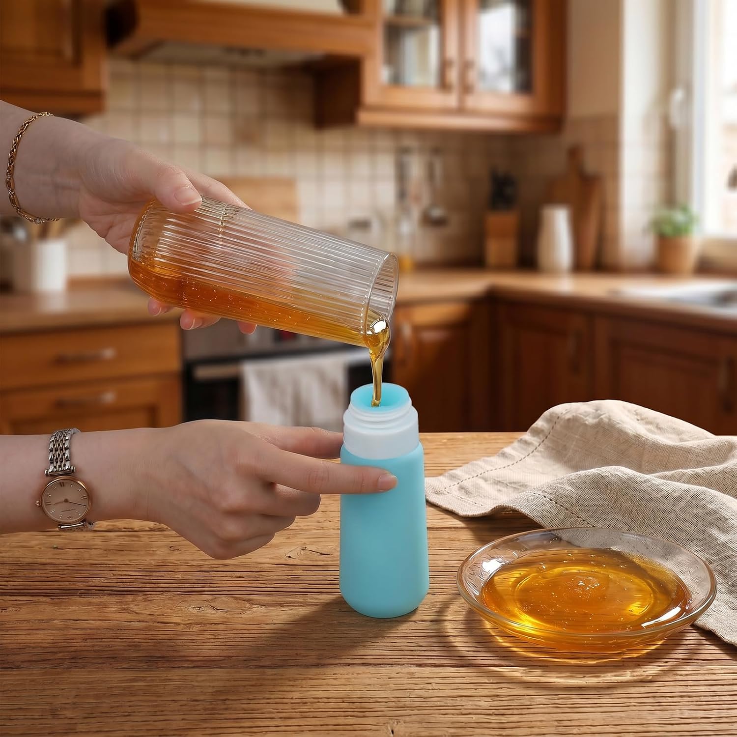 12 Pcs 6 oz Condiment Squeeze Bottles, Leakproof Salad Dressing Container Sauce Bottles for Lunch Box, Ketchup, Syrup, Candies