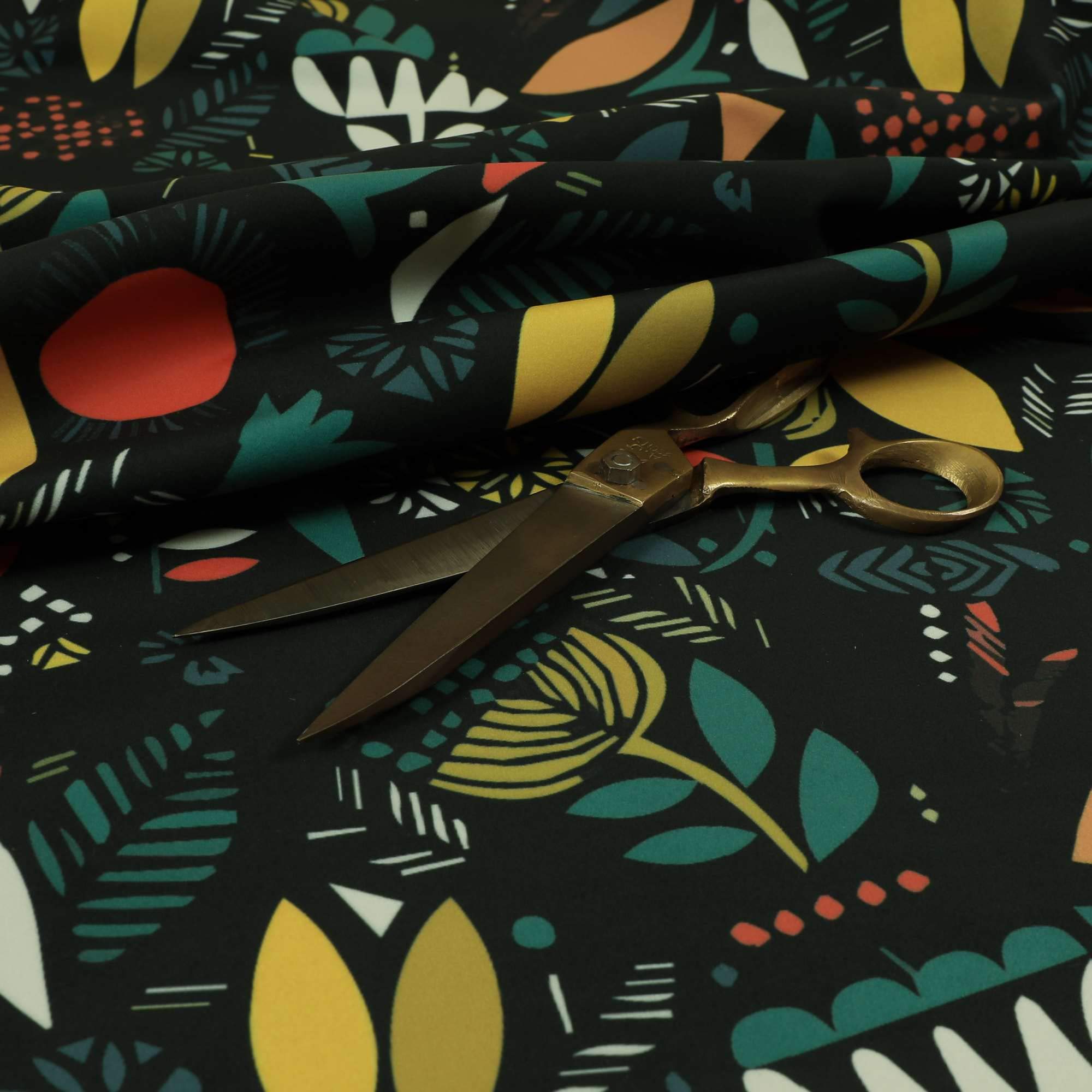 Redbrick Mill Fabrics Flame Retardant Quality Jungle Pattern Printed Velveteen Upholstery Material, Black Green Sold by The Metre (Per Metre)