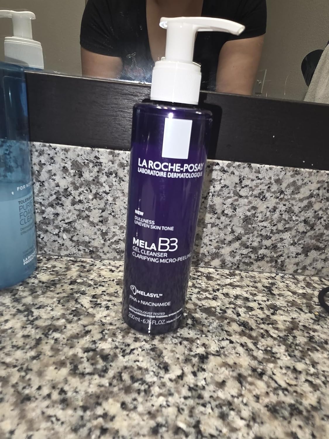 La Roche Posay La Roche-Posay Mela B3 Gel Cleanser, Formulated With Melasyl + Niacinamide + PHA, Anti Aging Face Wash For Discoloration, Dark Spots & Post Acne Marks, Dark Spot Corrector, Oil Free & Soap Free