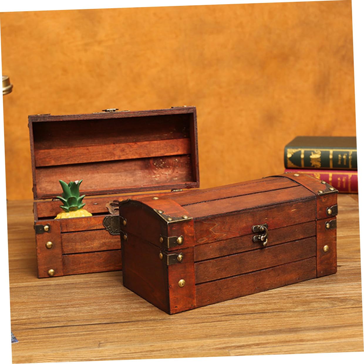 TOYANDONA Vintage Holzkiste mit Schloss als Dekorative Schmuckaufbewahrung und Fotorequisite für Elegante Aufbewahrung in Braun