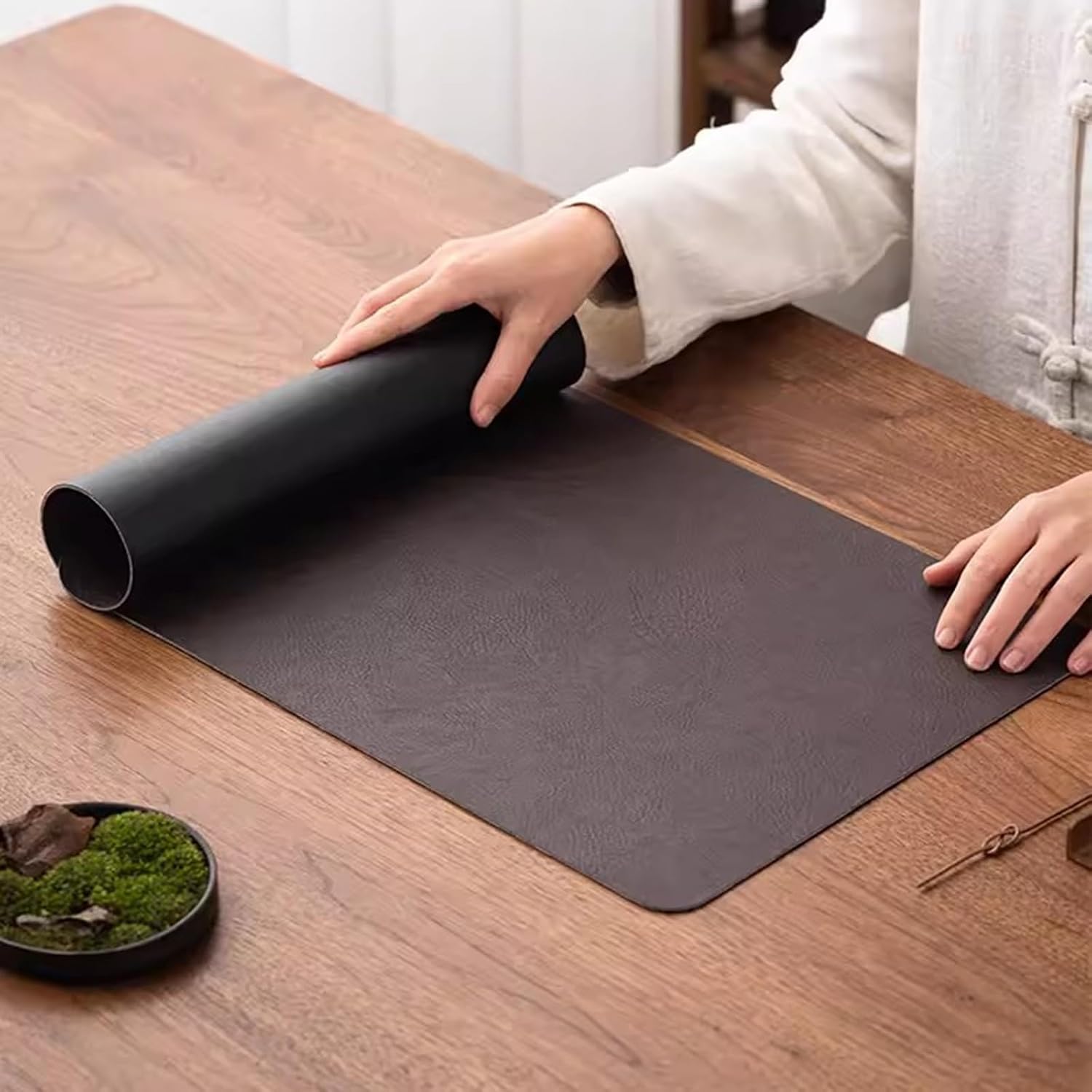 GTPBAO Waterproof Leather Tea Mat, Retro Chinese Table Runner, Roll Up Coffee Mat for TV Cabinet/Kitchen/Restaurant, Coffee Color (Size : 60x120cm/23.6x47.2in)