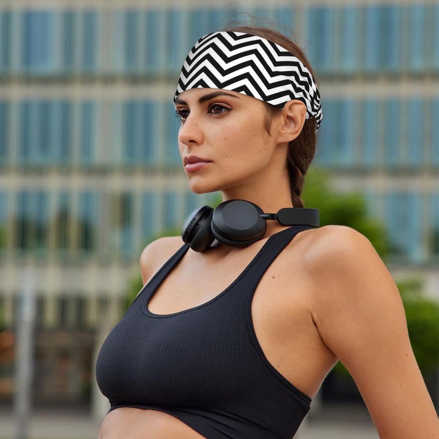 Zigzag Stripe. Print Wide-Brimmed Fashionable Elastic Exercise Headband for Running and Workouts