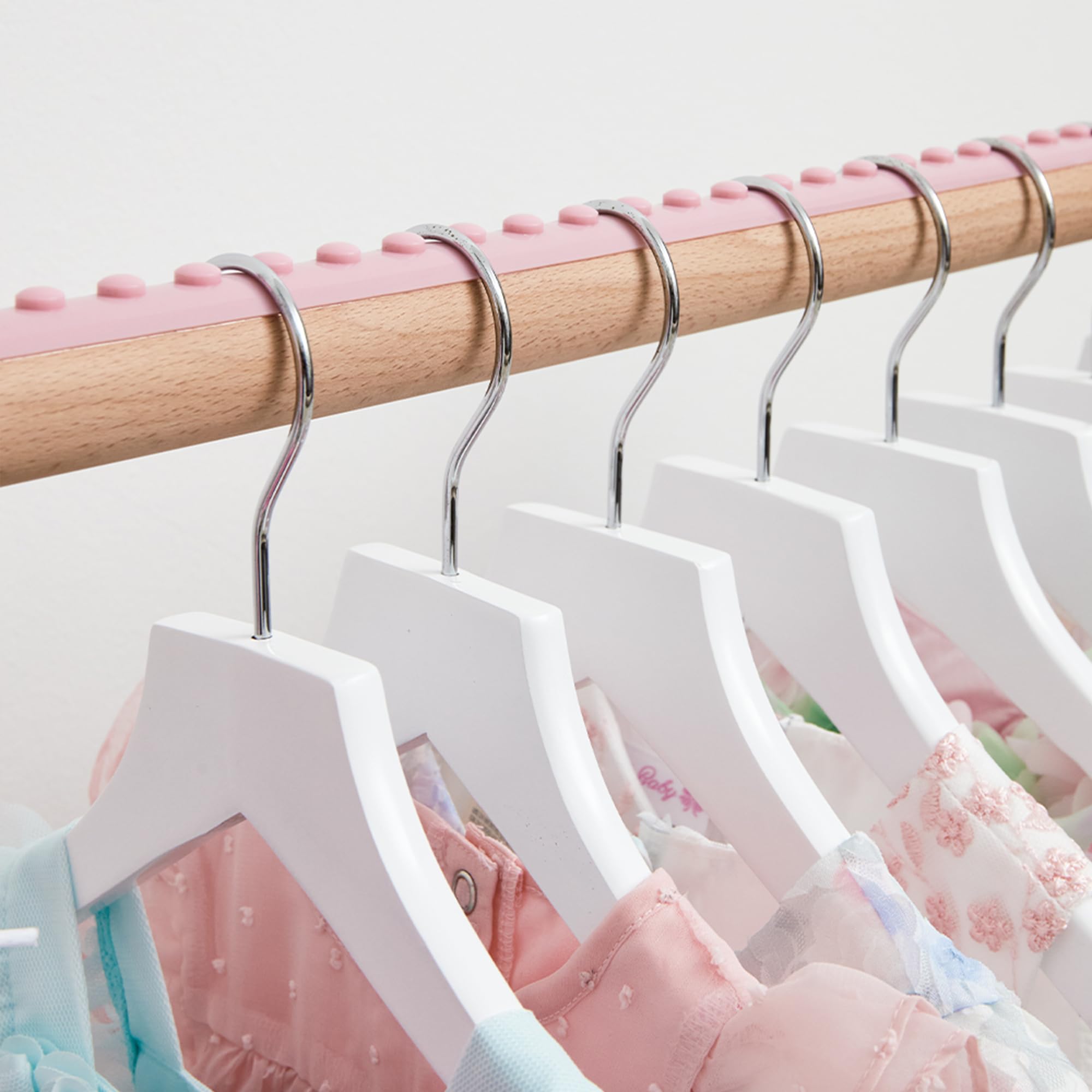 Roomedys Light Pink Roomedys® Spacing Tape For Hangers, Hanger Spacer, Clothes Divider, Closet Organizer, Perfectly Spaces Hangers & Clothing For Adults, Teens & Kids, Customizable - 6Ft To Organize 102 Items