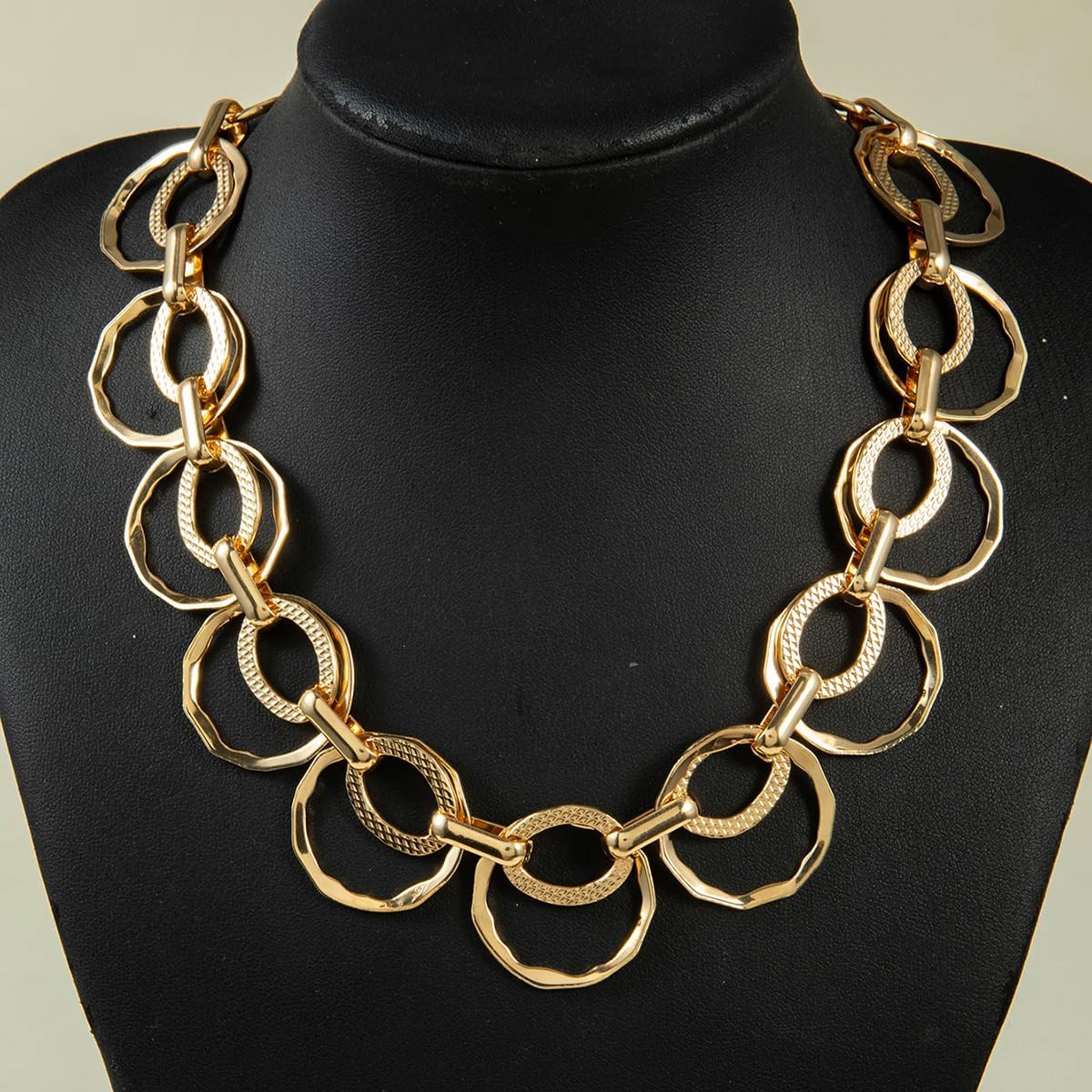RTY Chunky Gold Statement Choker Necklace Geometry Circle Thick Chain Harmmer Bold Collar Jewelry for Women - Image 4