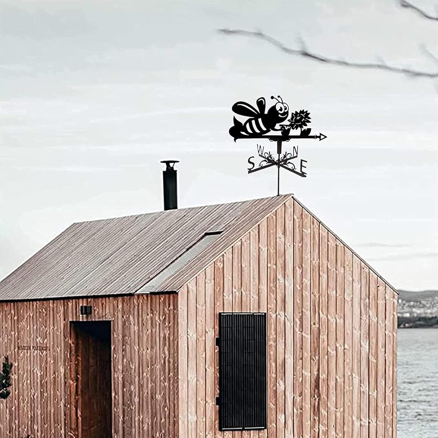 風見鶏 蜂飾り用 金属風見鶏 防錆コーティング付き 実用的な風見鶏 屋外 屋上 庭の装飾 庭 風向計 簡単な使用と取り付け