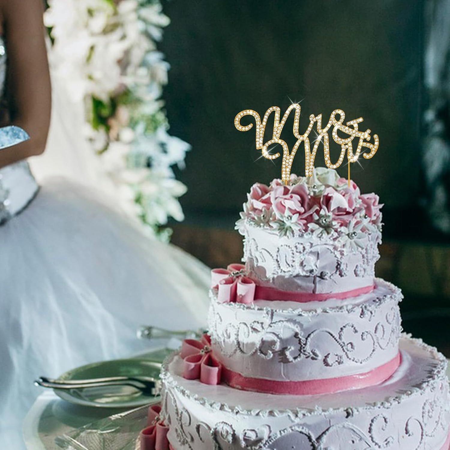 Jaciya Wedding Cake Topper Gold Rhinestone Mr & Mrs Cake Topper Sparkly Crystal Wedding Decoration