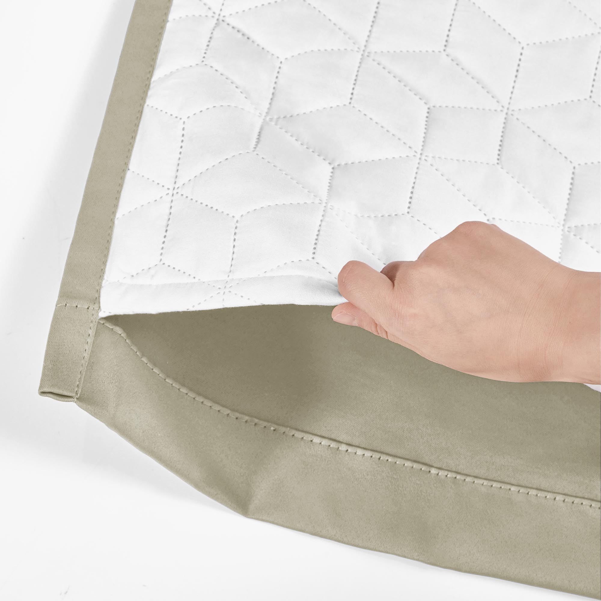 Deconovo Termiczne zasłony zaciemniające z taśmą – jednowarstwowy, ciężki panel, dwuwarstwowa, izolująca zimno, wiatroszczelna, do okien i drzwi, 140 x 200 cm, ciemnobeżowy tył biały