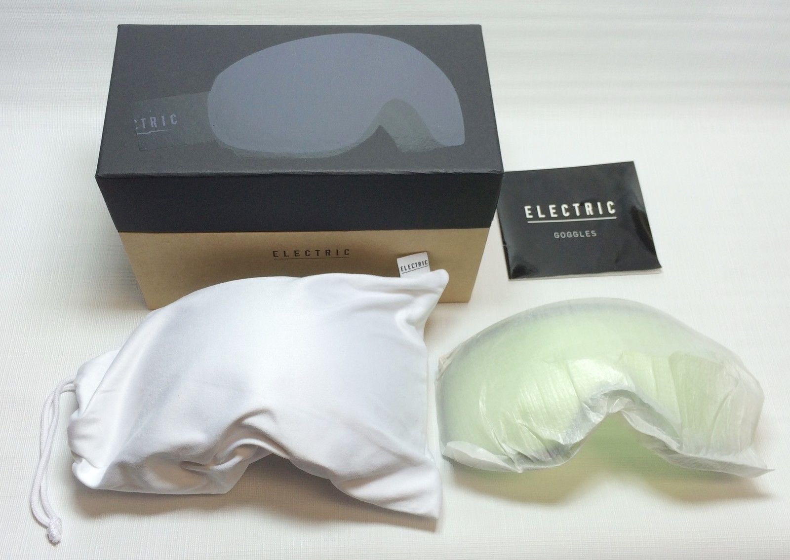 Amazon | ホワイトピンクブルーElectricリグ。5ホワイトローズ