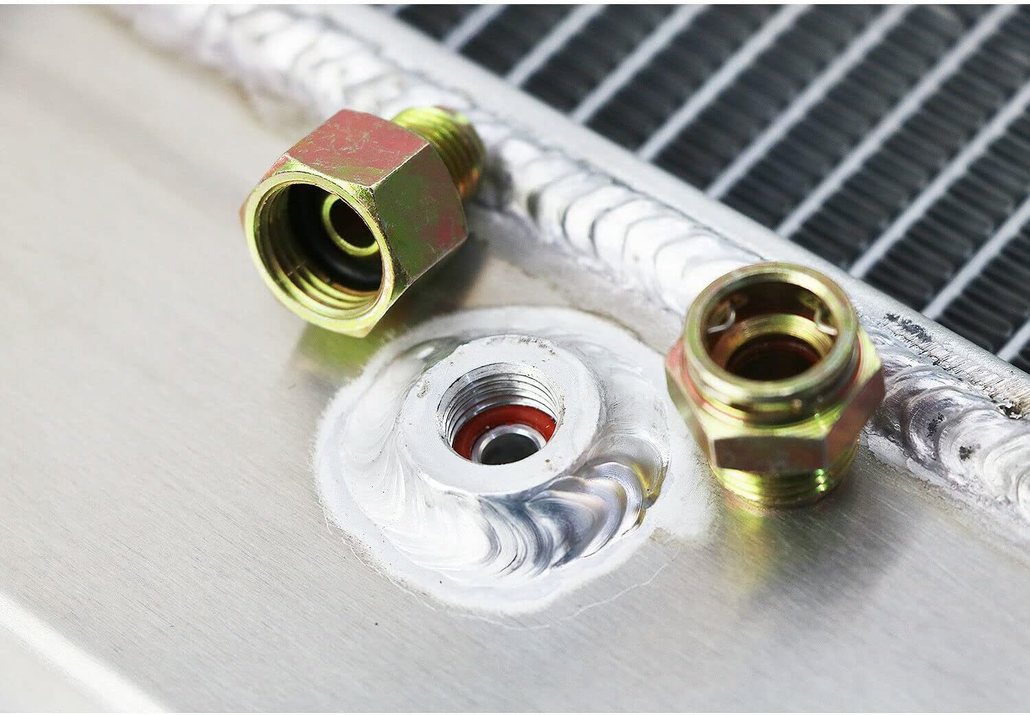 Aluminum Radiator for 1982-1991 Chevy C10 C20 GMC C1500 C2500 C3500 6.2L V8 DIESEL Pickup Suburban (3-Row) 1983 1984 1985 1986 1987