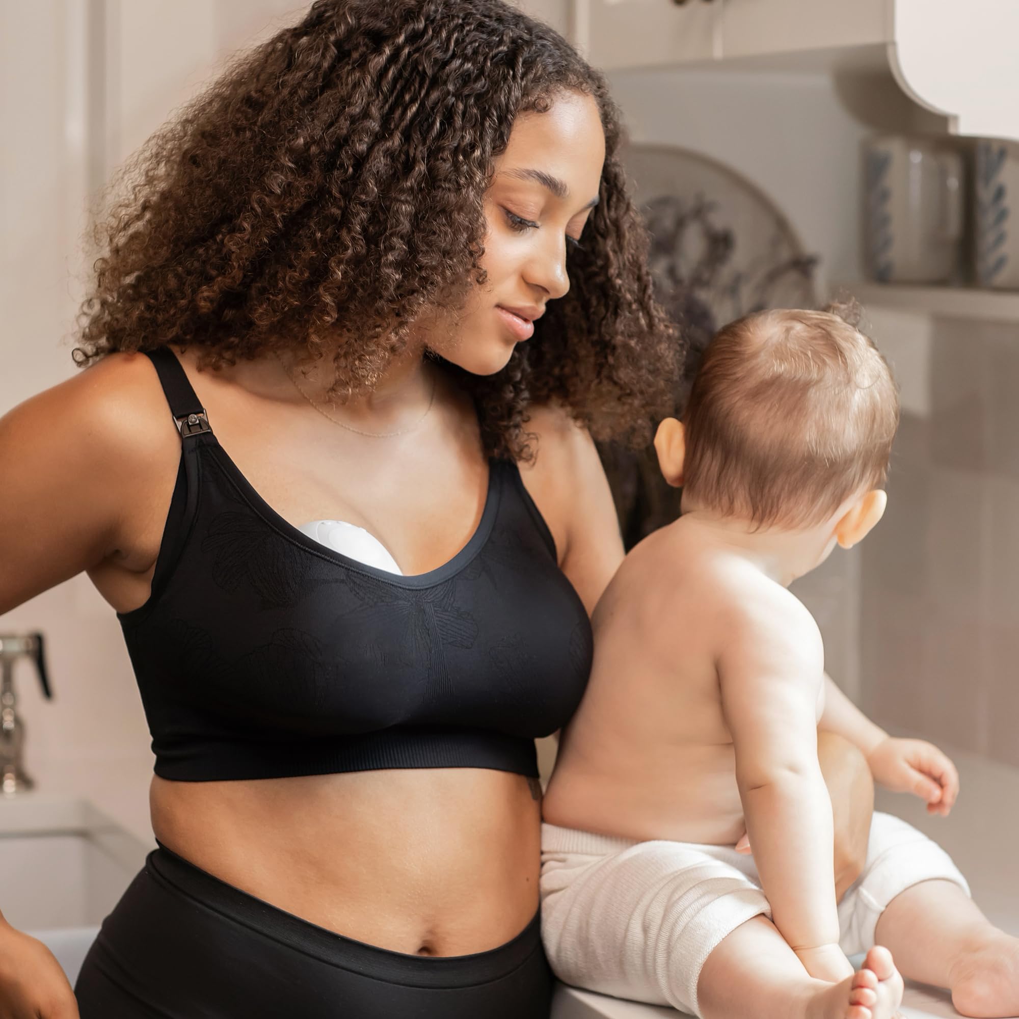 Bravado Designs Women's Beaucoup in-Bra Pumping Bra | Hands-Free Pumping & Nursing Bra | | B-G Cups | Seamless | Wireless | Padded | Full-Coverage | Double Extra Large | Roseclay 3