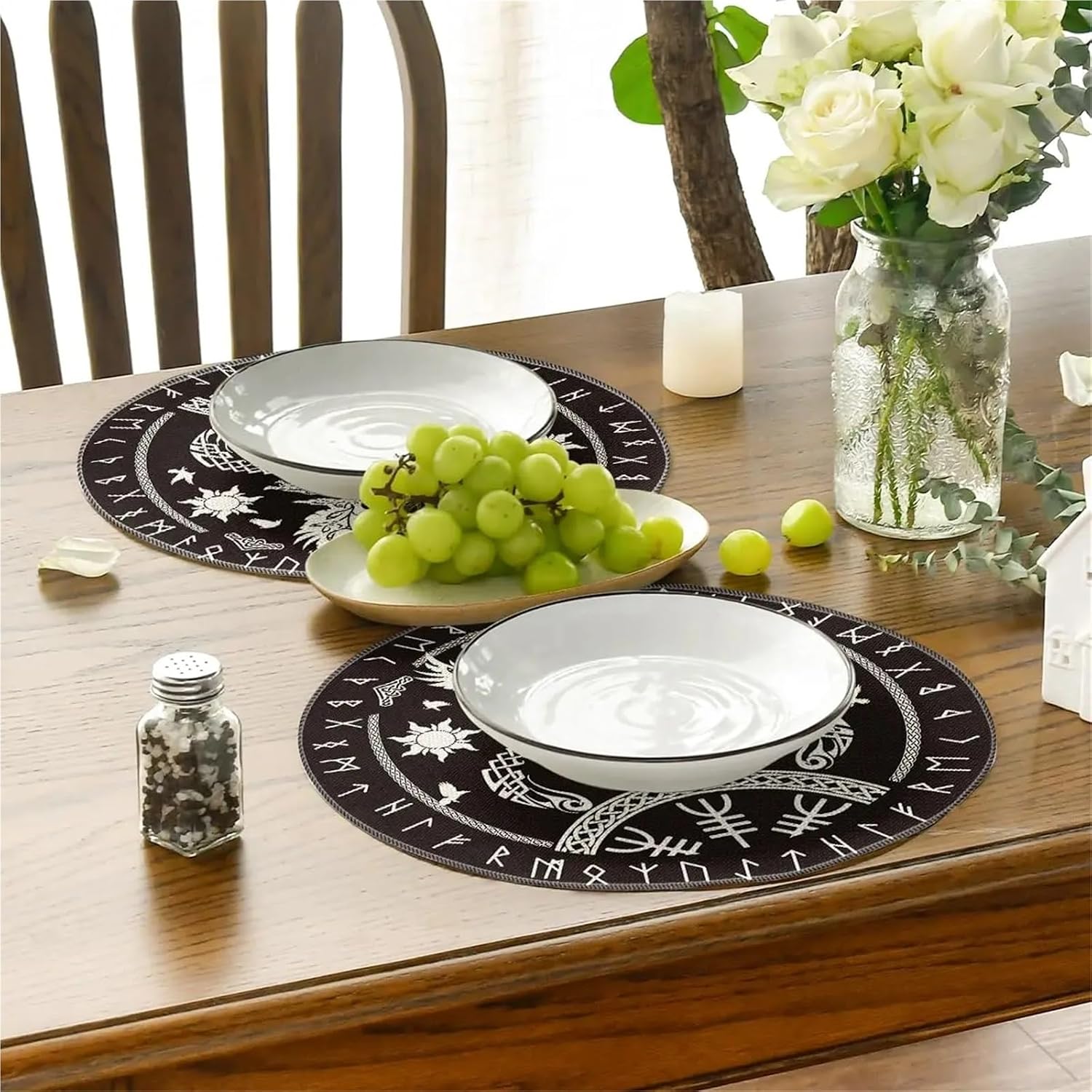 Boho Round Placemats,14 Inch Seasonal Daily Black Teal Flowers Bohemia Table Mats for Party Kitchen Dining Decoration(4PCS)