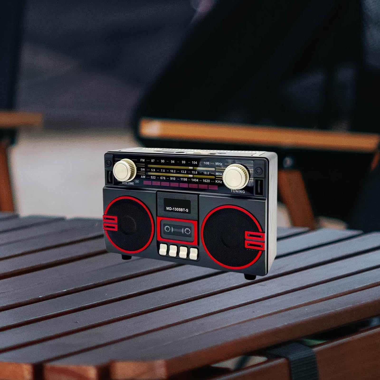 Radio AM/SW portátil con altavoz en diseño vintage, ligera e ideal para mujeres, hombres, padres y personas mayores, negro y rojo