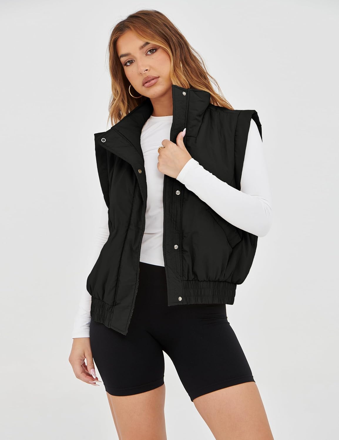 Lviefent Womens Puffer Vest Cropped Lightweight Button Down Quilted Vest Sleeveless Padded Gilet Coat with Pockets - Image 2